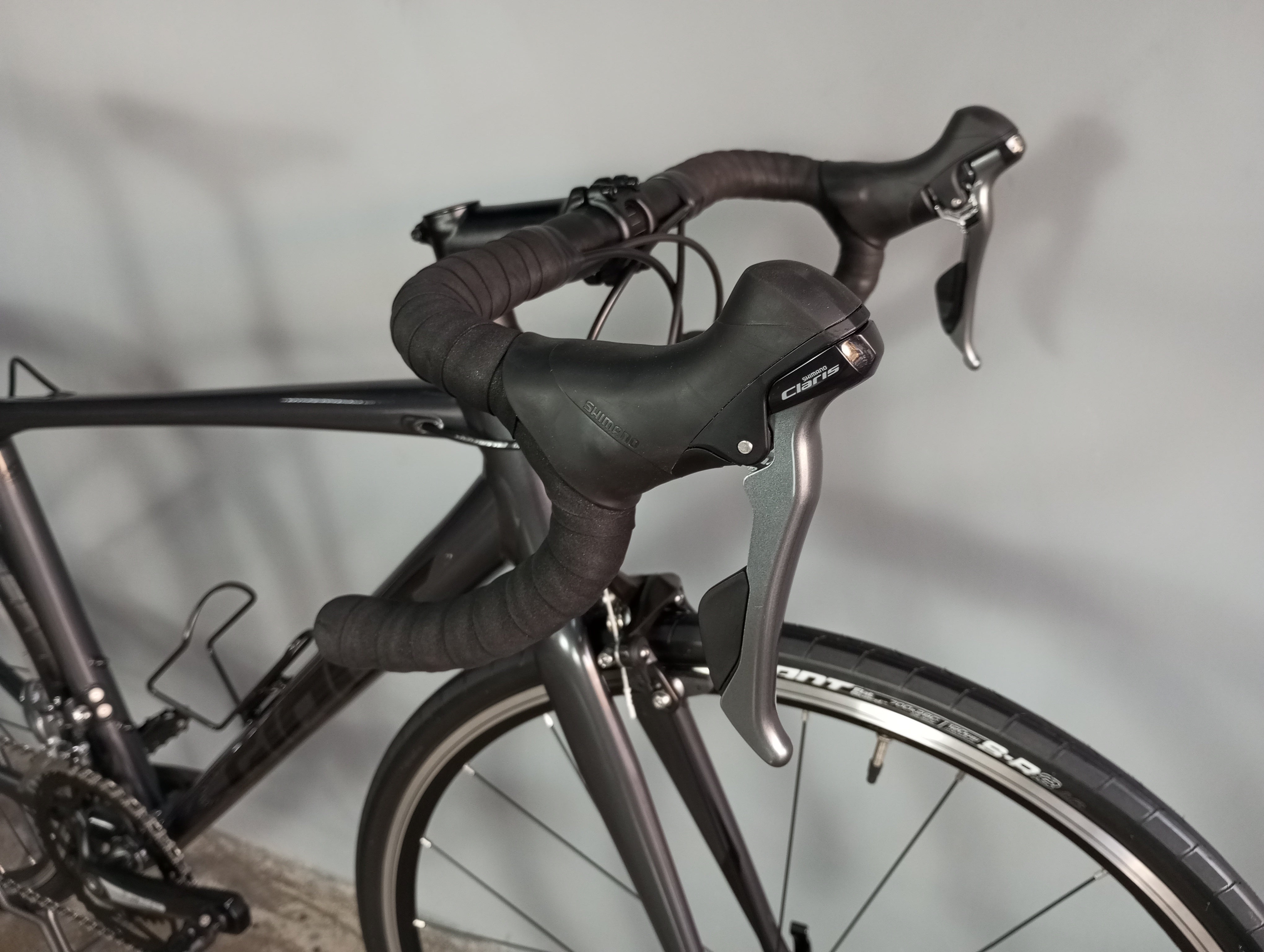 Giant Contend 3 Road Bike