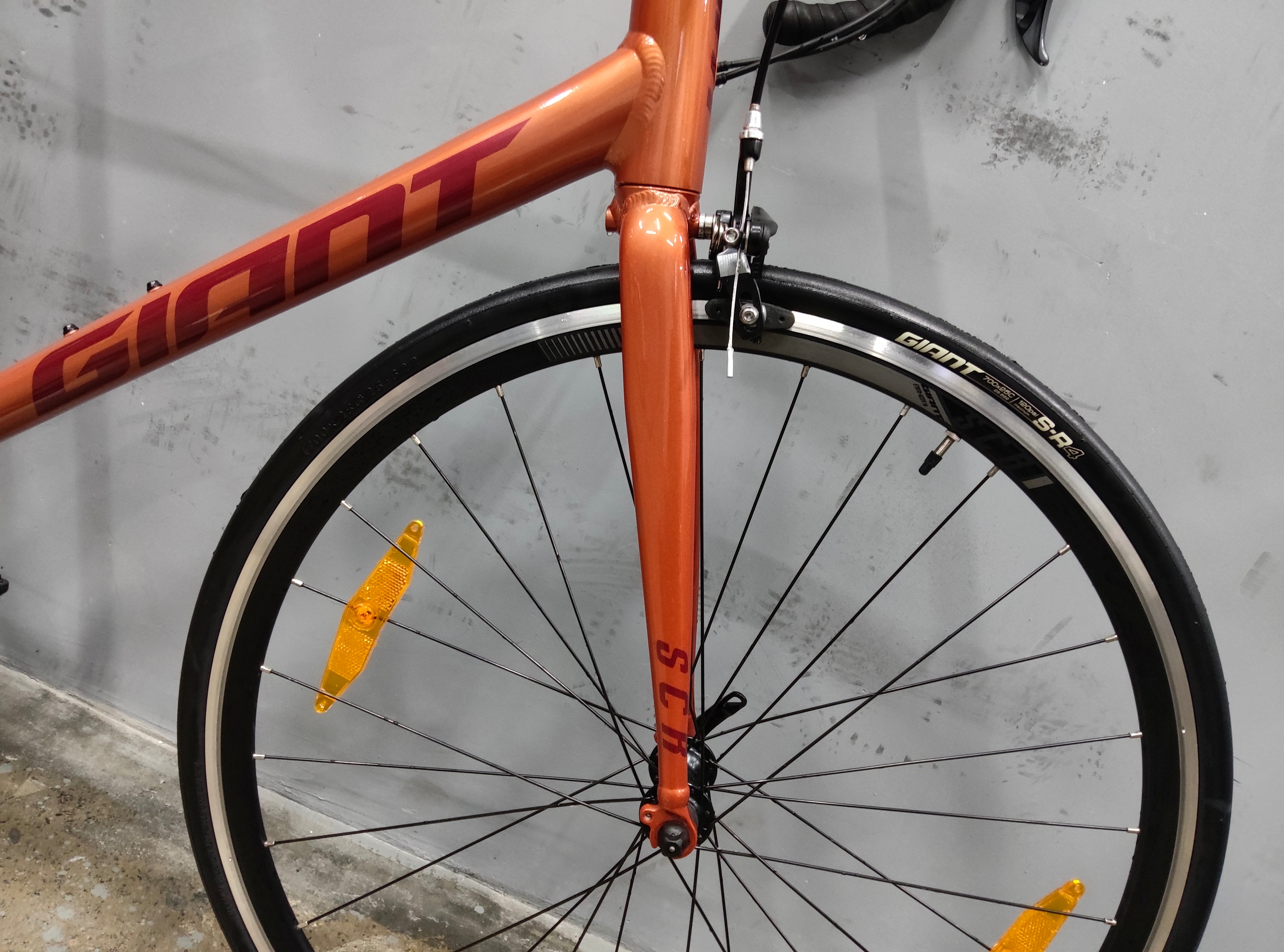 Giant SCR 2 Road Bike