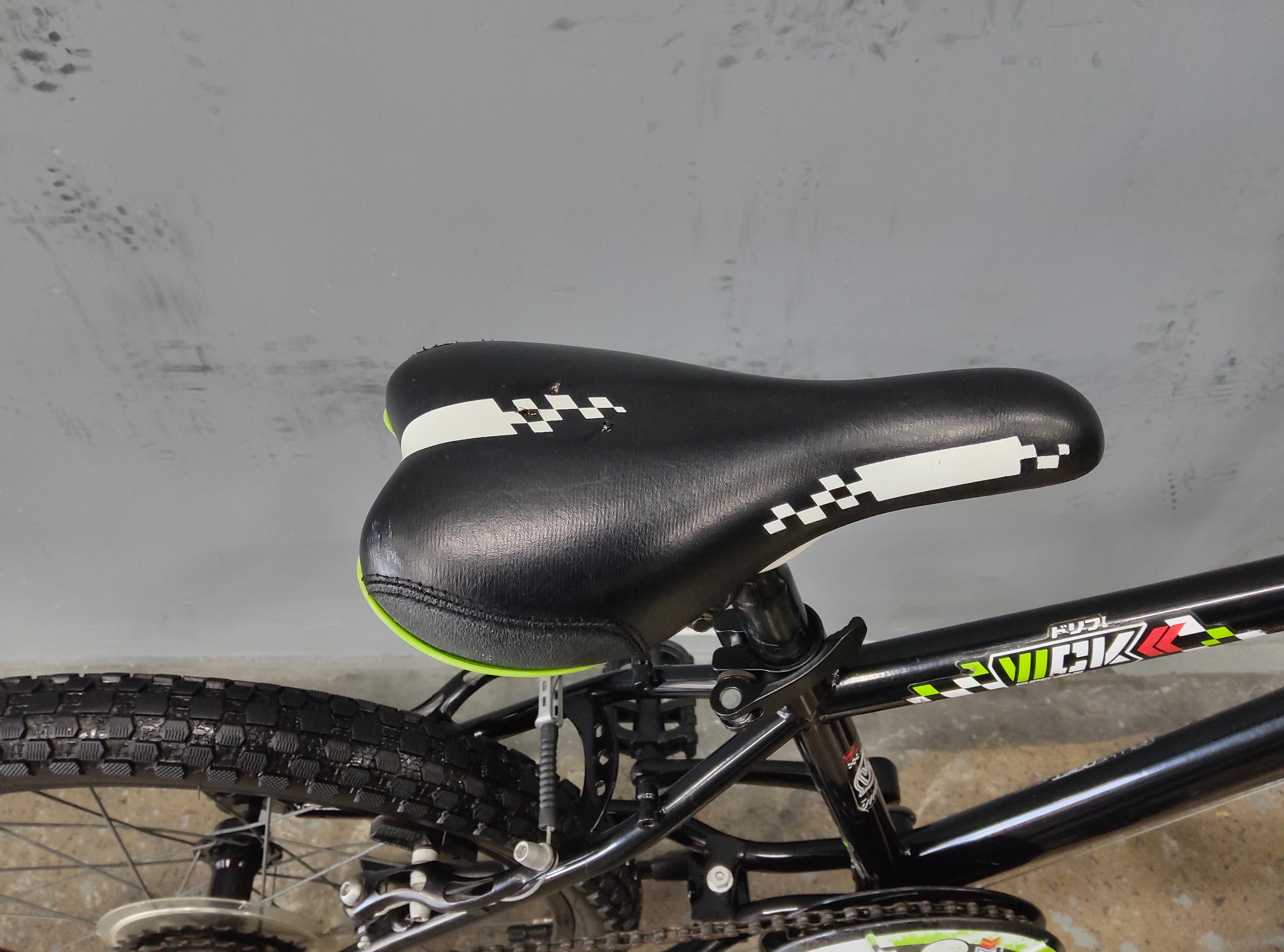 B'twin Racing Boy 500 Kids Bike