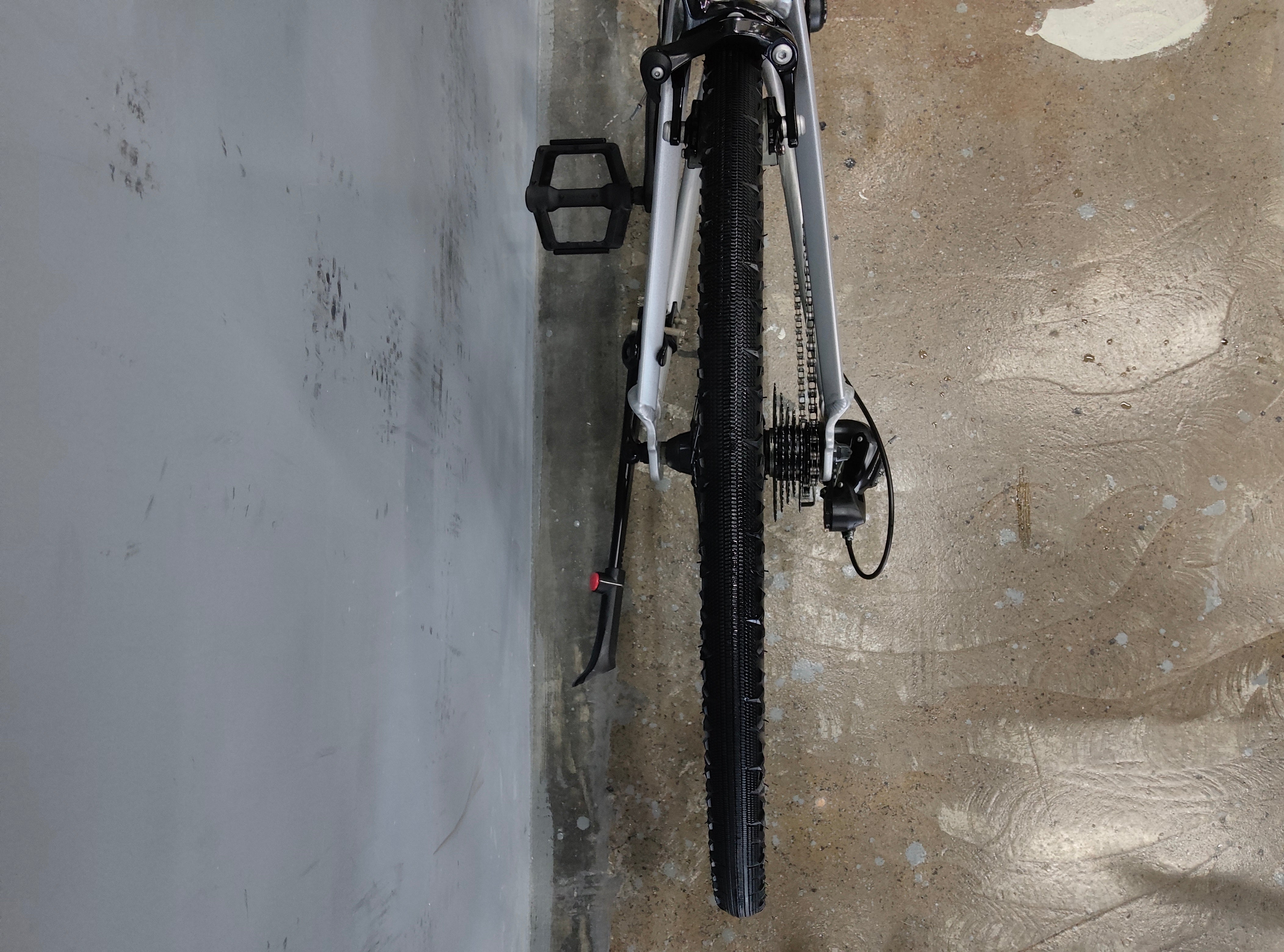 B'twin Triban 100 RC Gravel Bike
