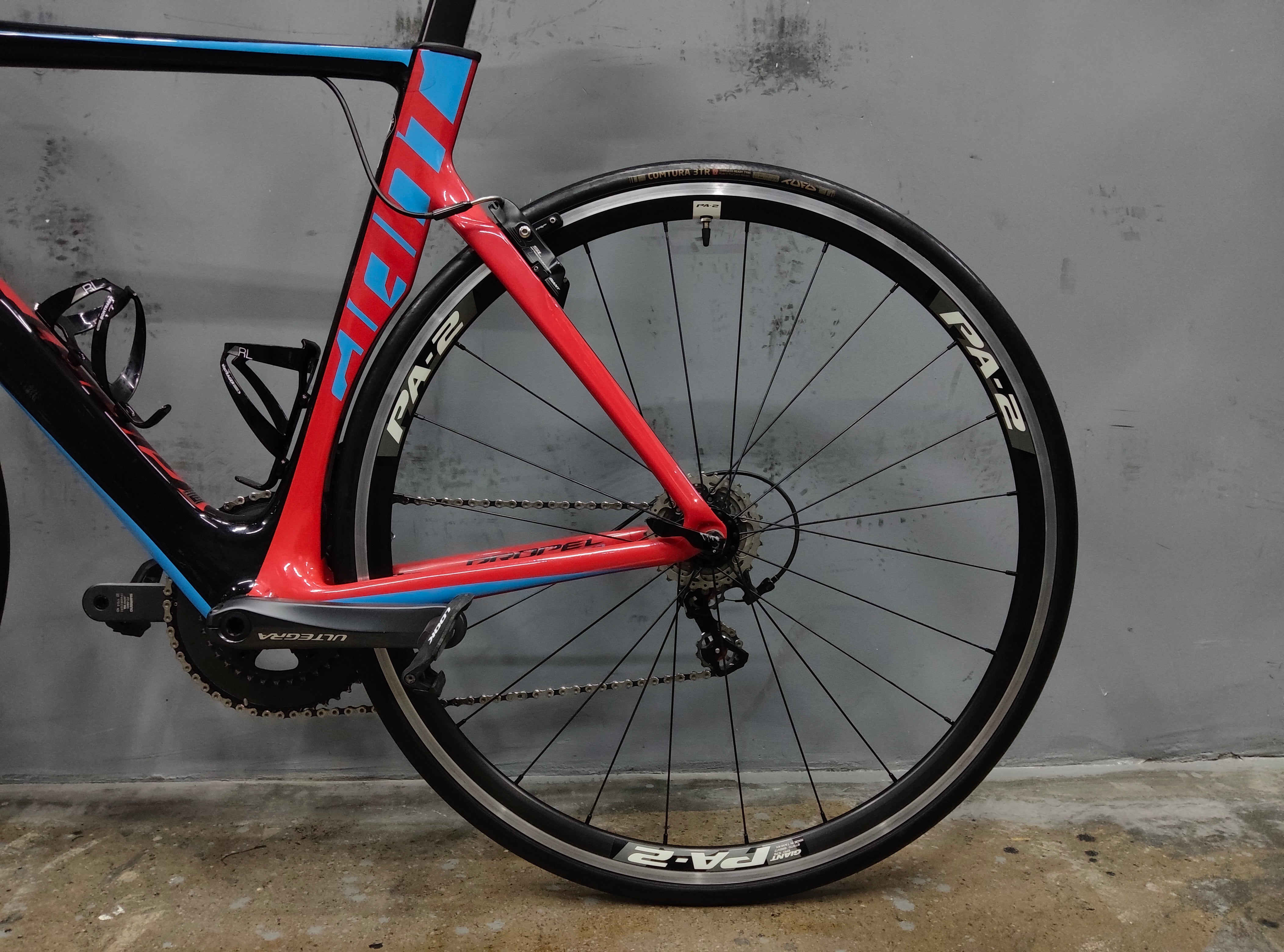 Giant Propel Advanced Road Bike
