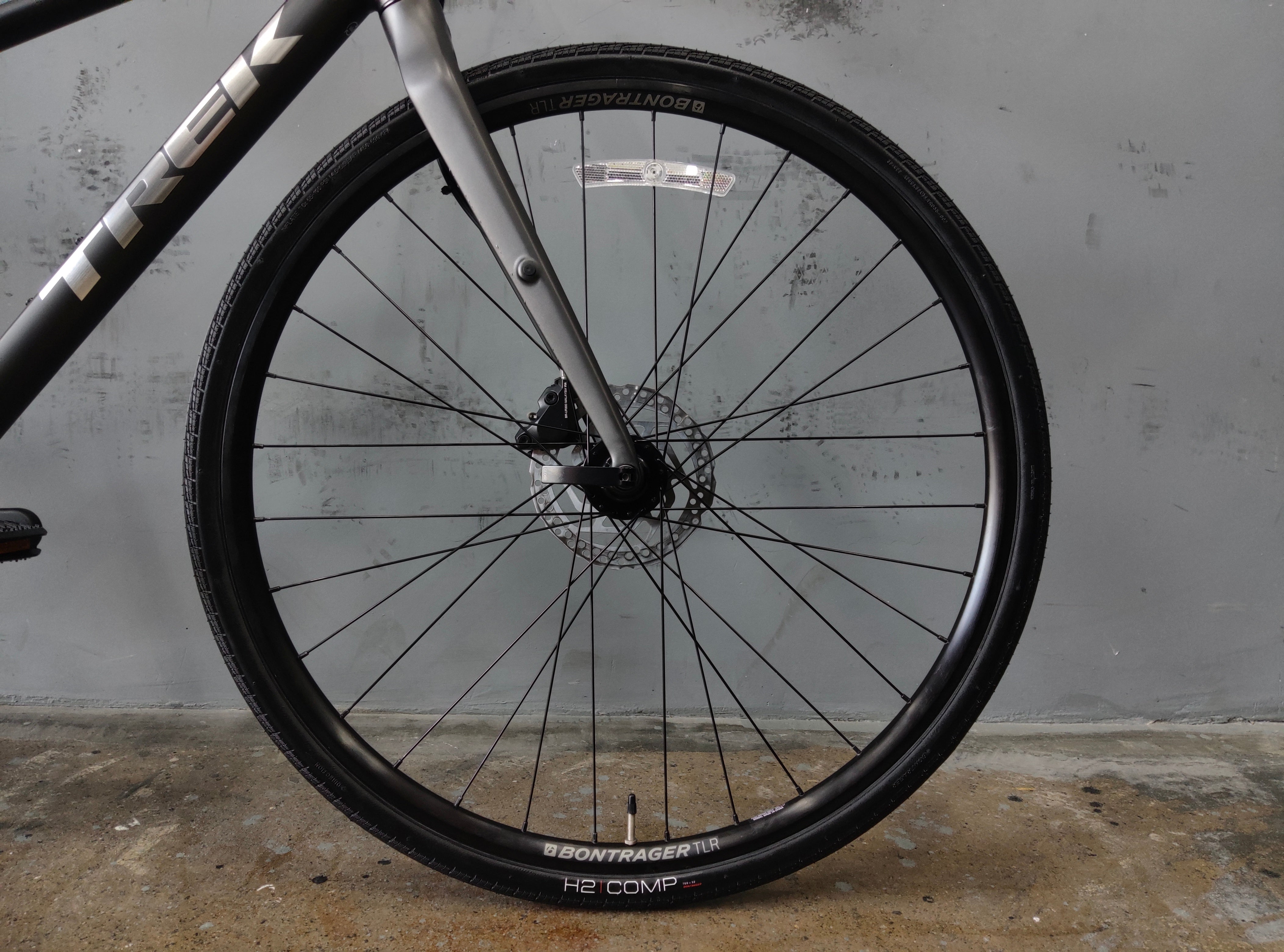 Trek FX3 Hybrid Bike