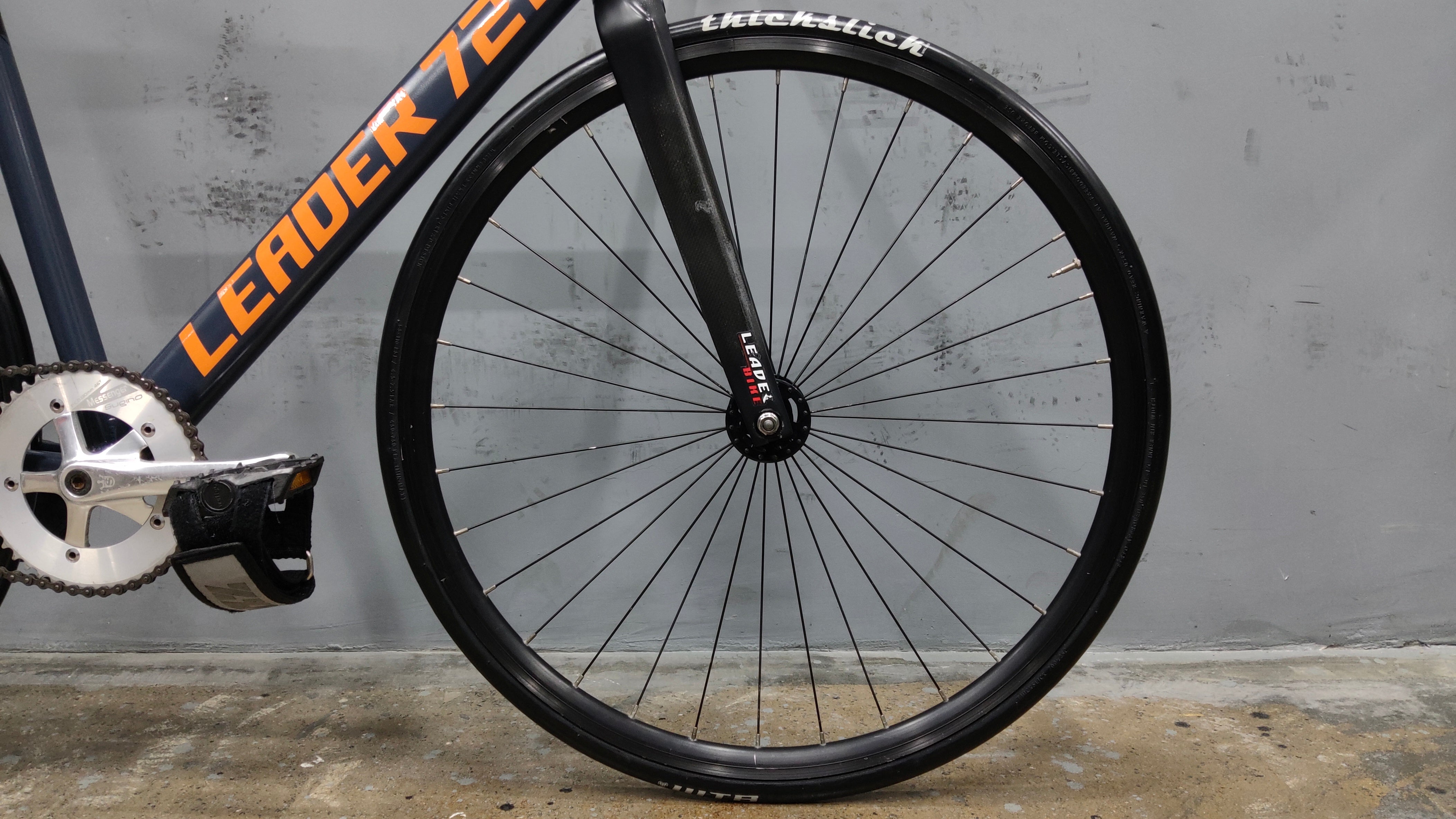 Leader 721 Fixed Gear Road Bike