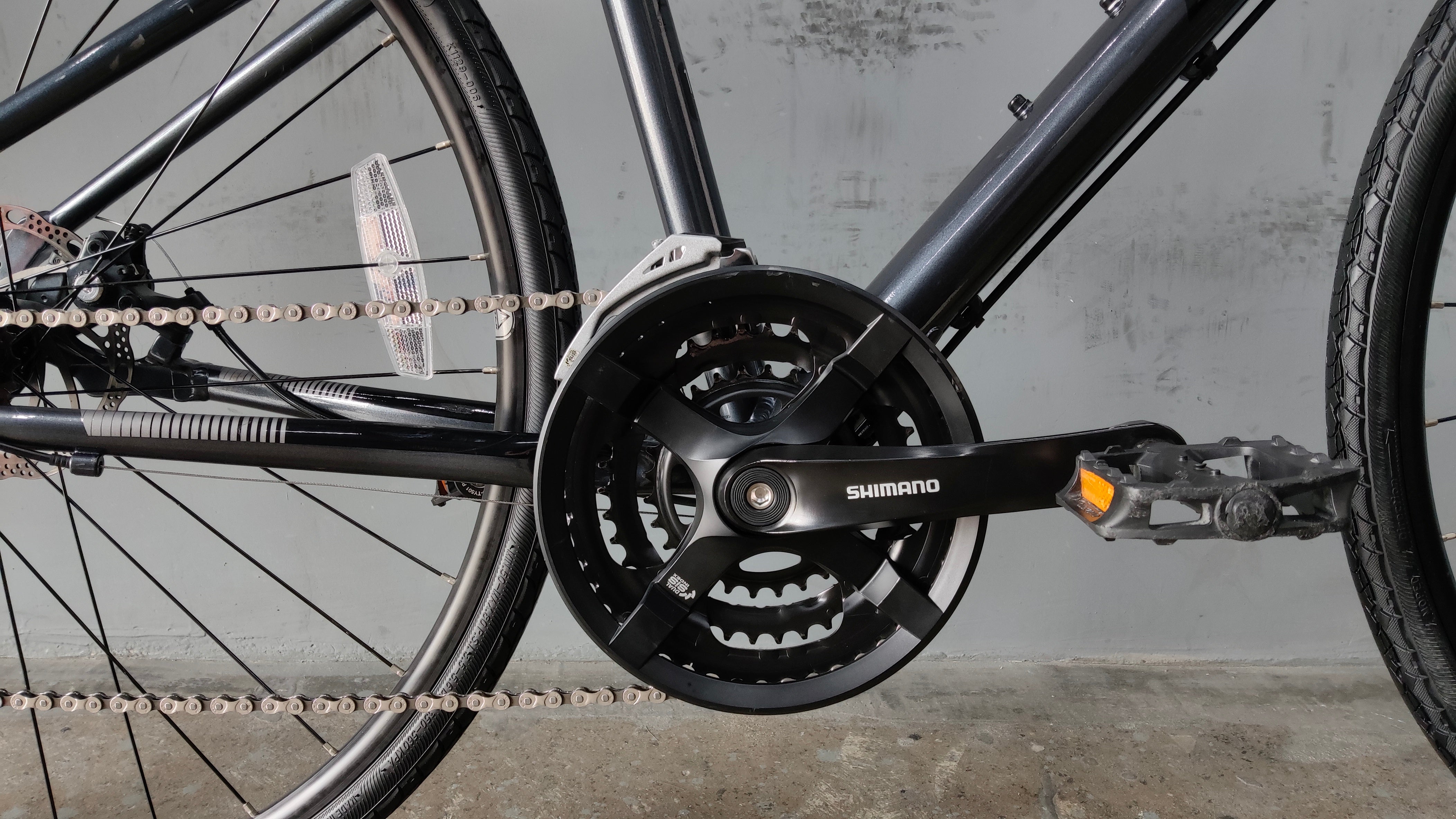 Fuji Absolute 1.9 Hybrid Bike