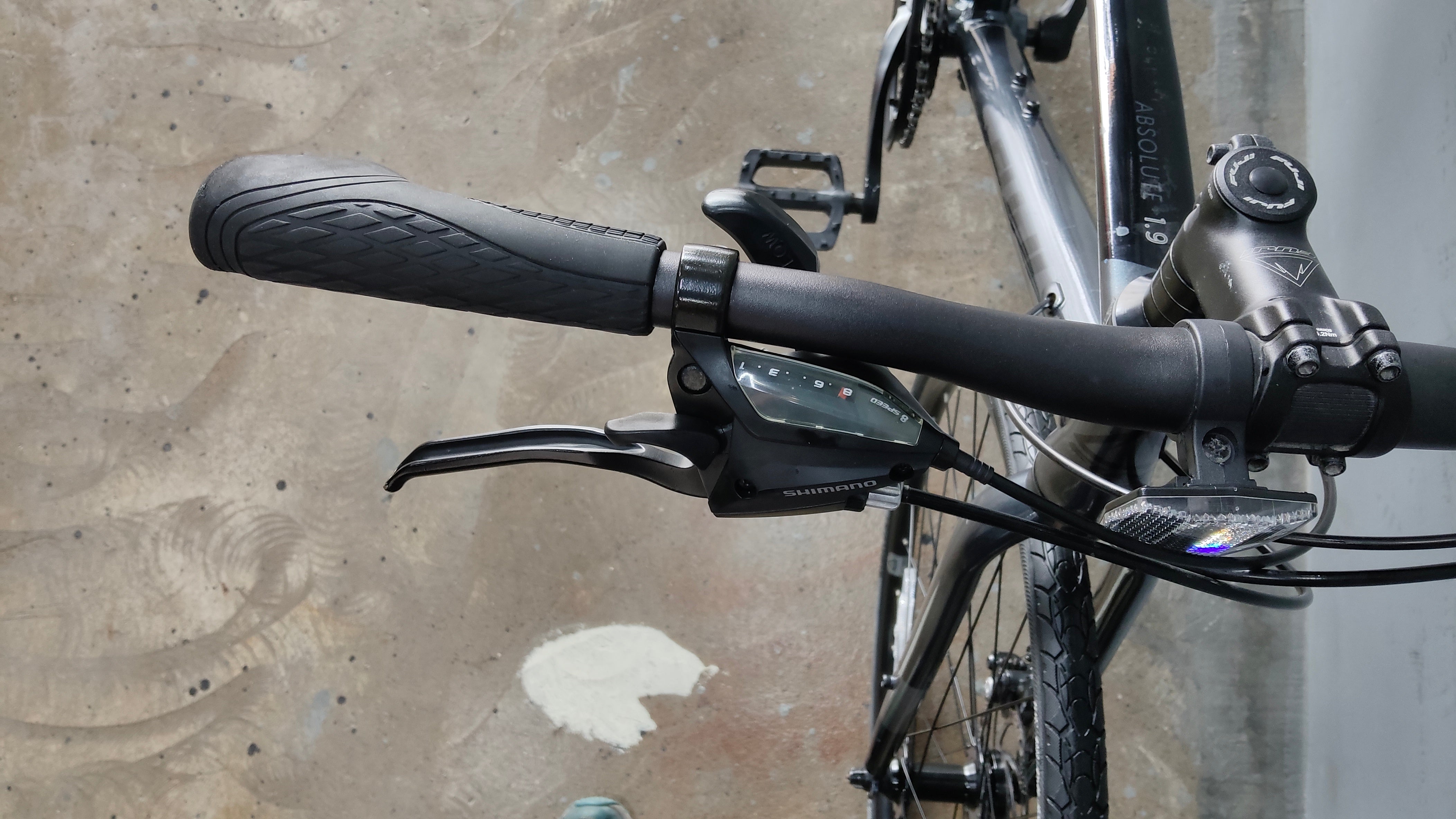 Fuji Absolute 1.9 Hybrid Bike