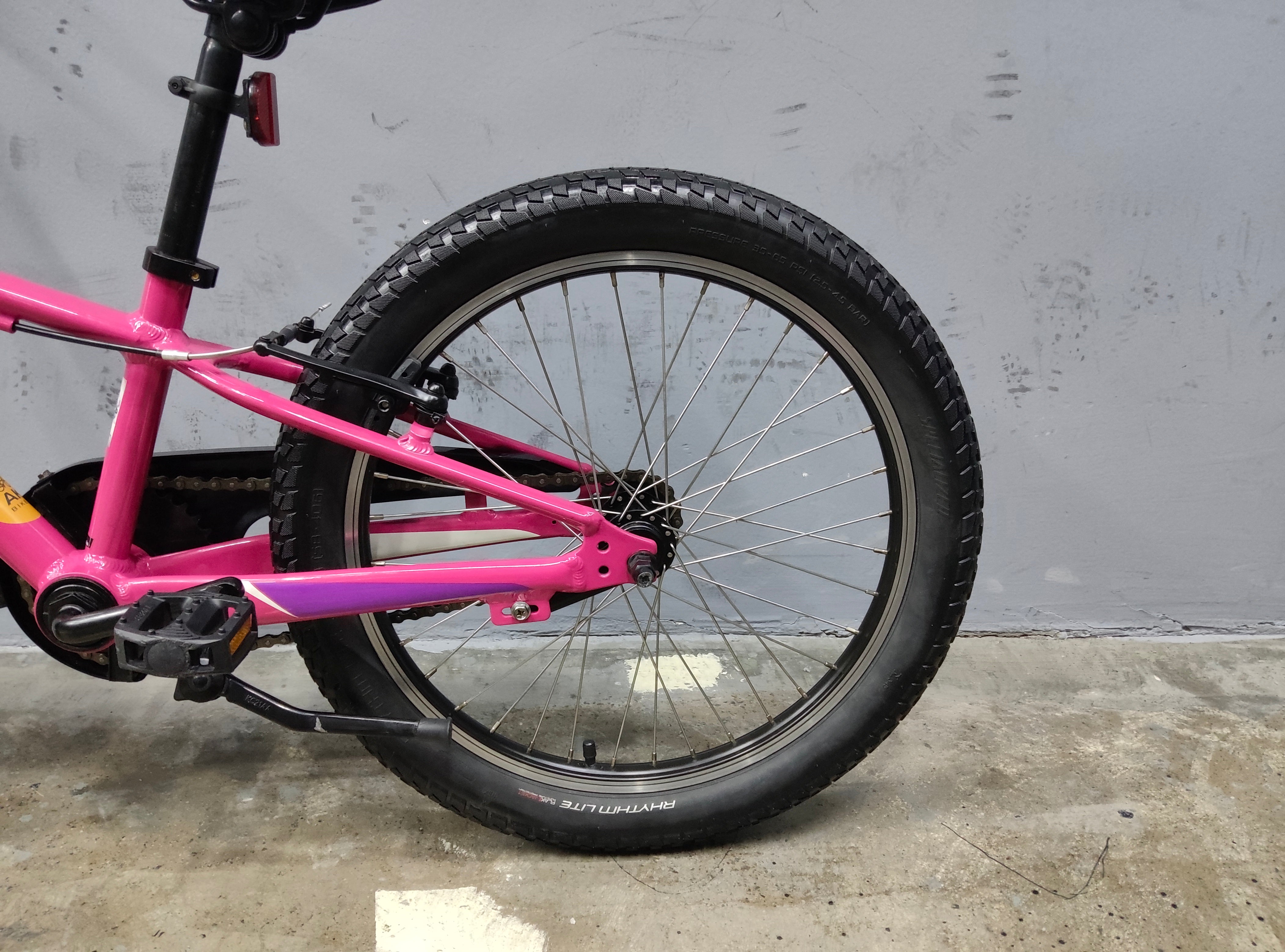 RENT Specialized Riprock Kids Bike