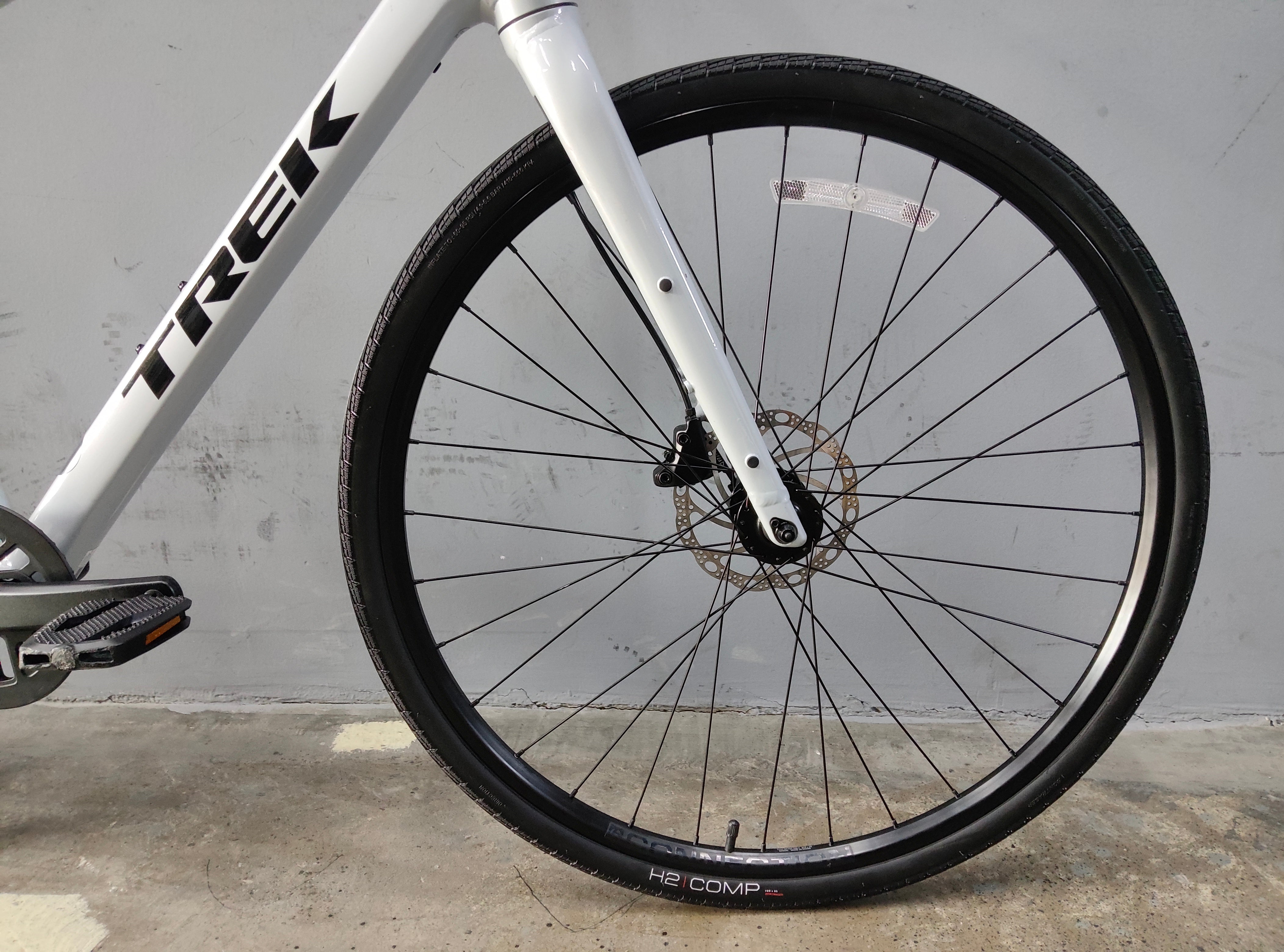 RENT Trek FX 2 Hybrid Bike