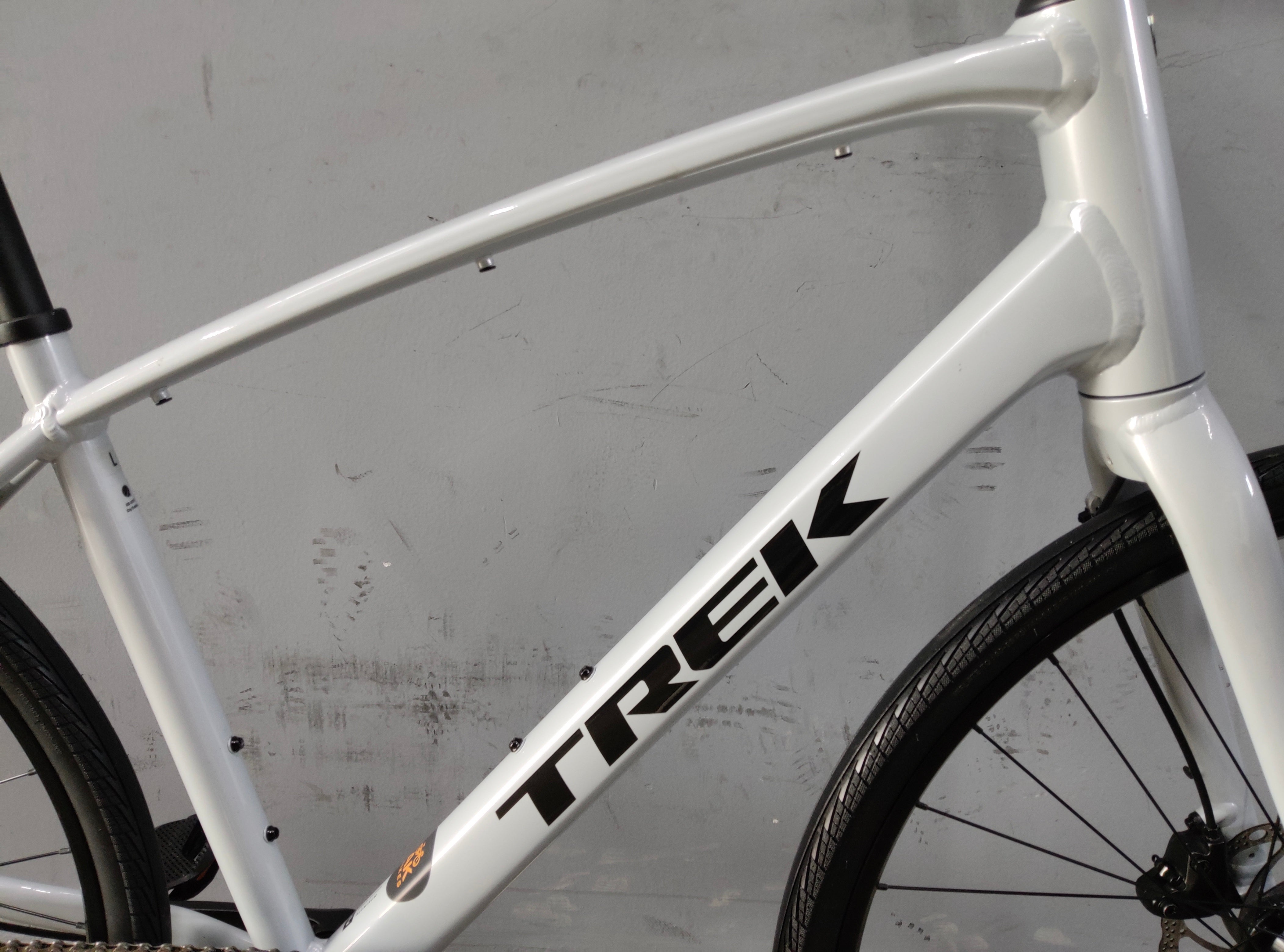 Trek FX 2 Hybrid Bike