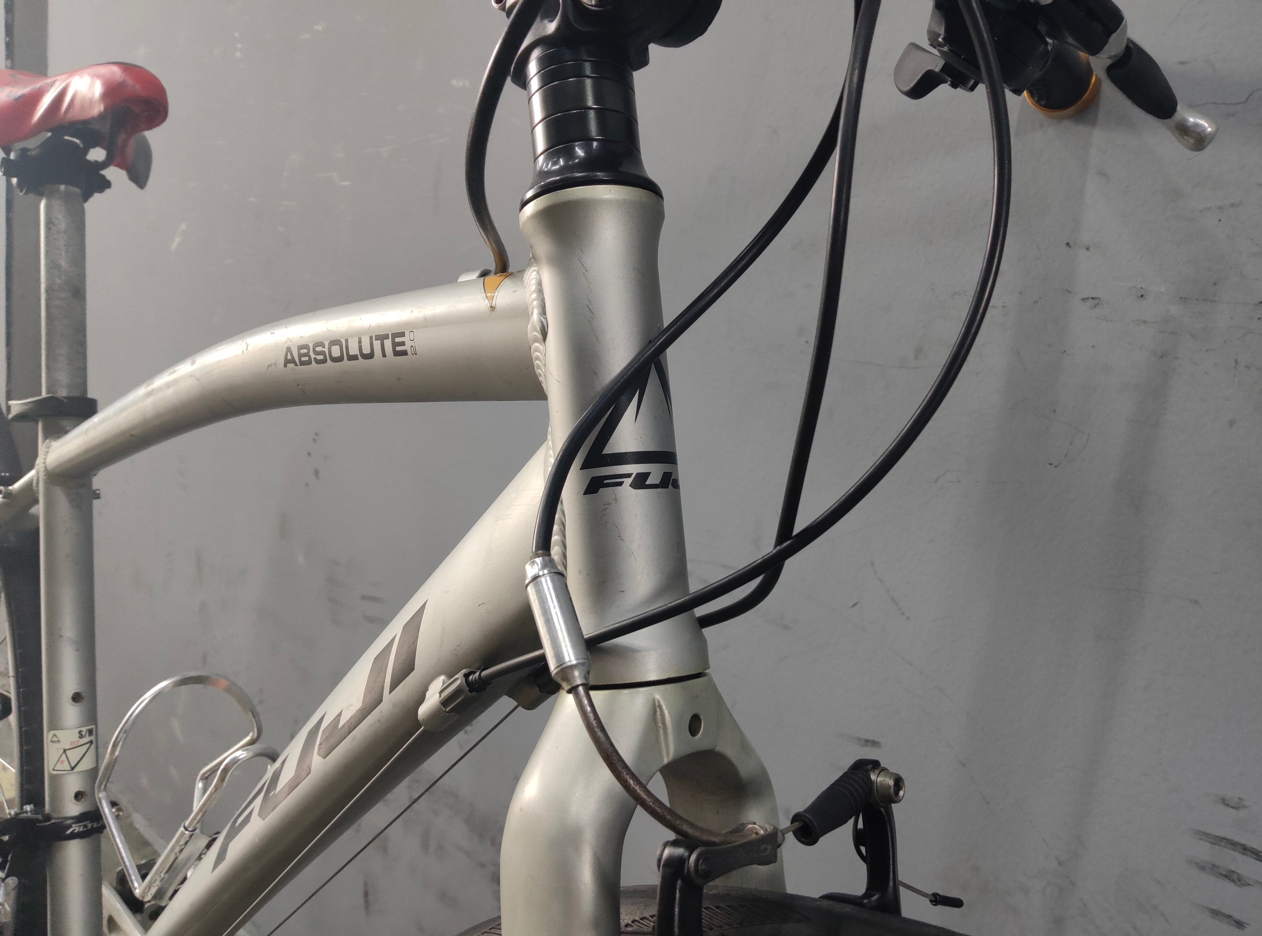 Fuji Absolute 2.0 Hybrid Bike