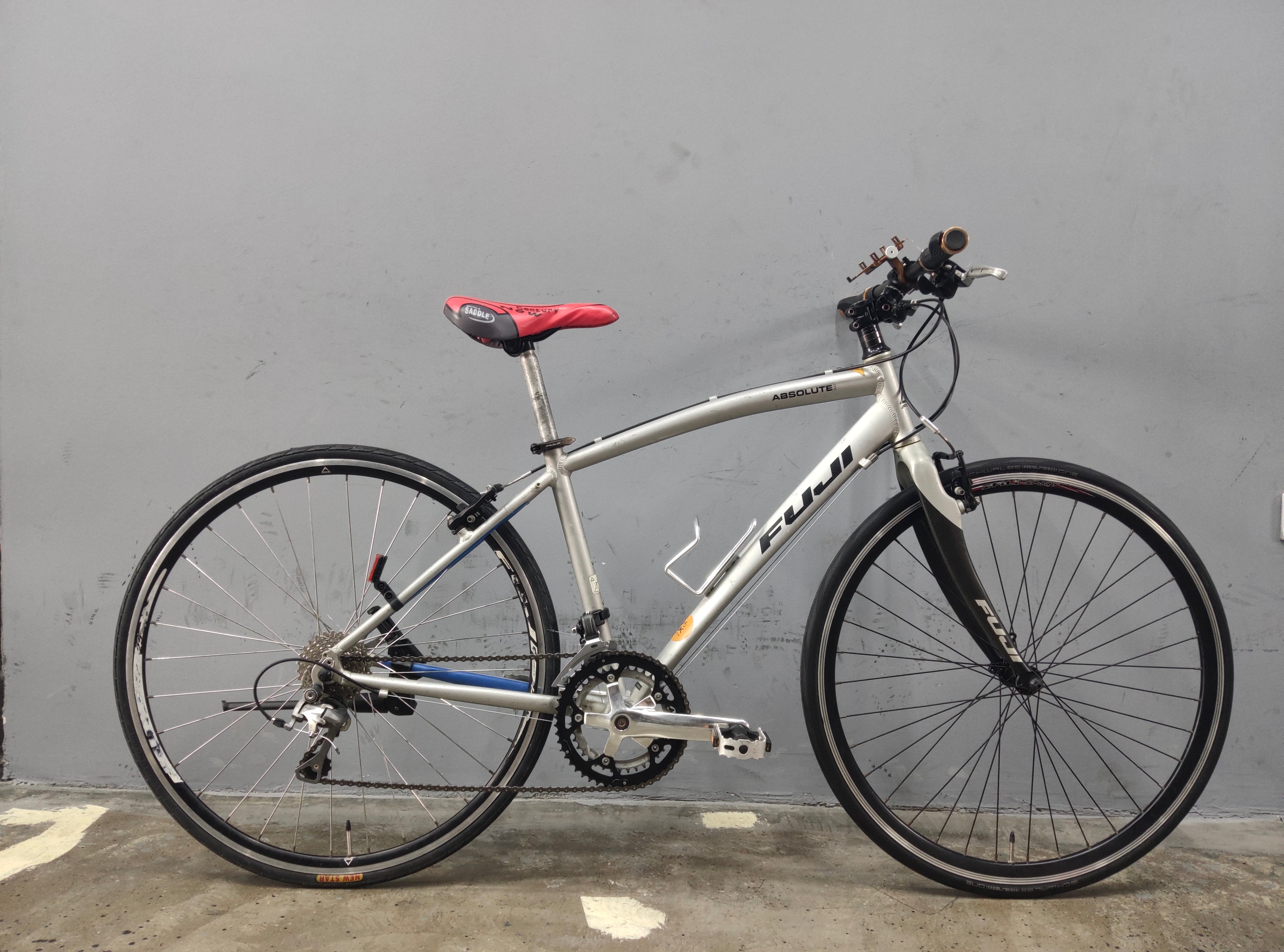 Fuji Absolute 2.0 Hybrid Bike