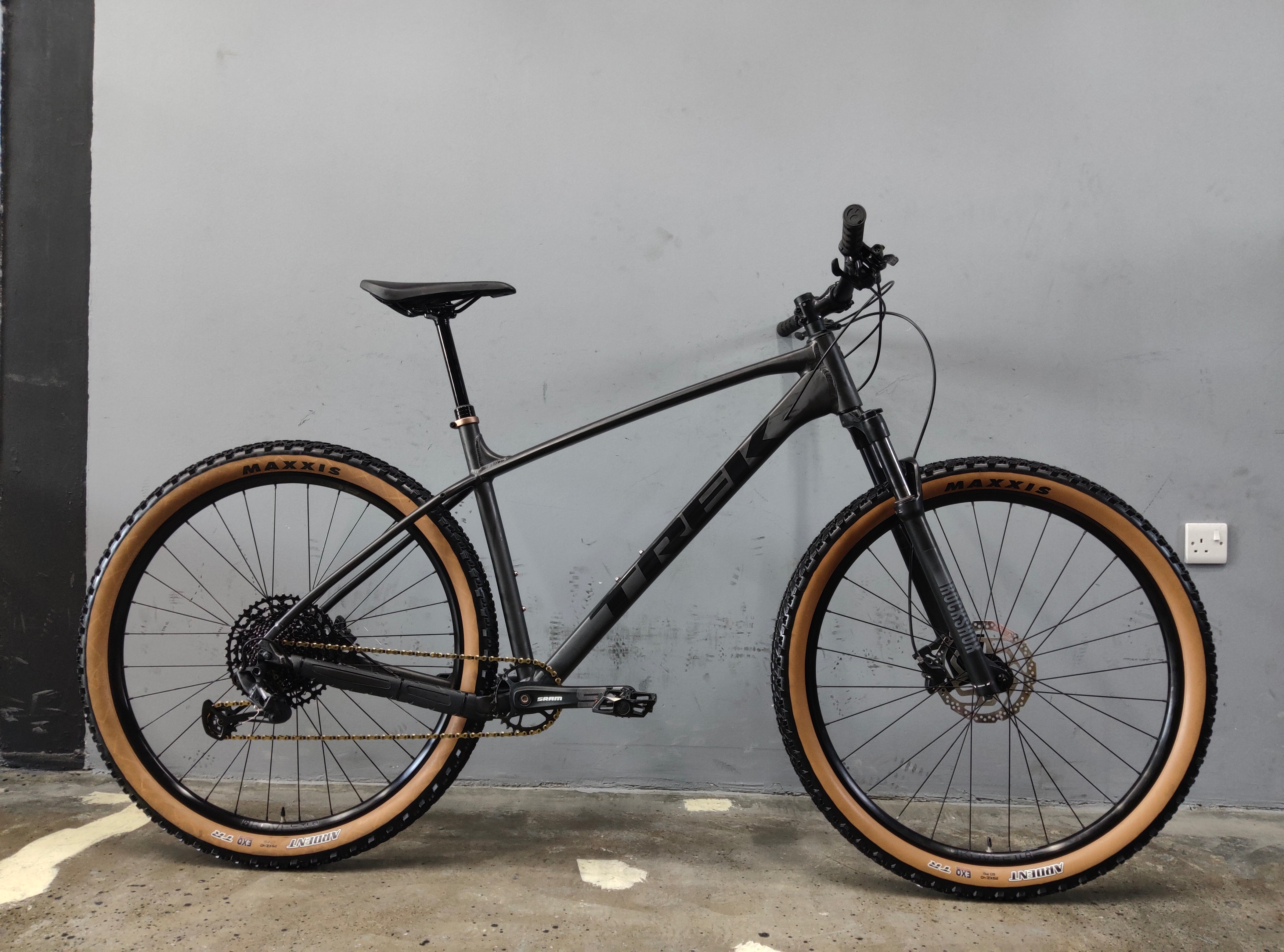 RENT Trek Marlin 8 Gen 3 Mountain Bike