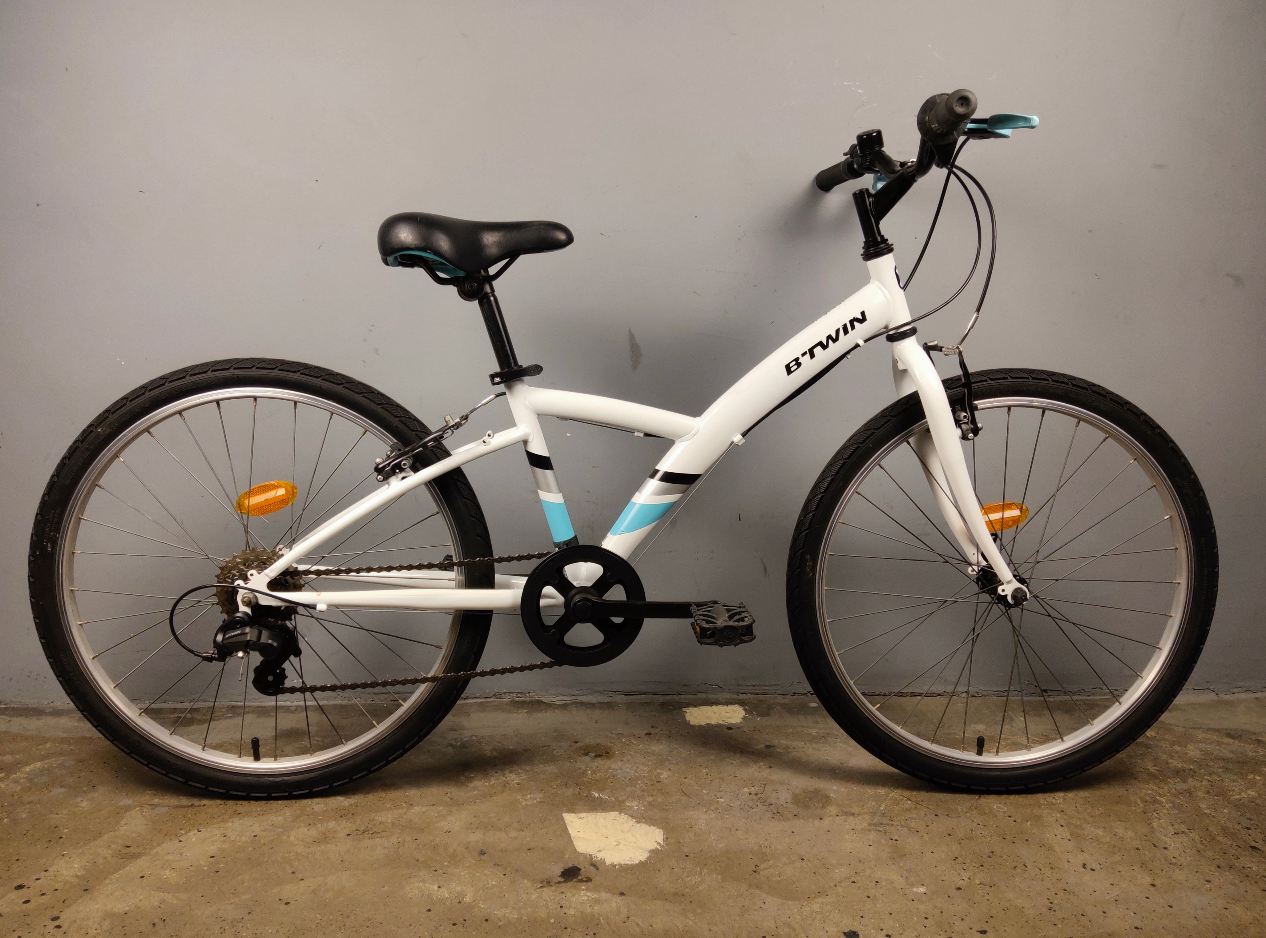 RENT B'twin Original 100 Kids Bike