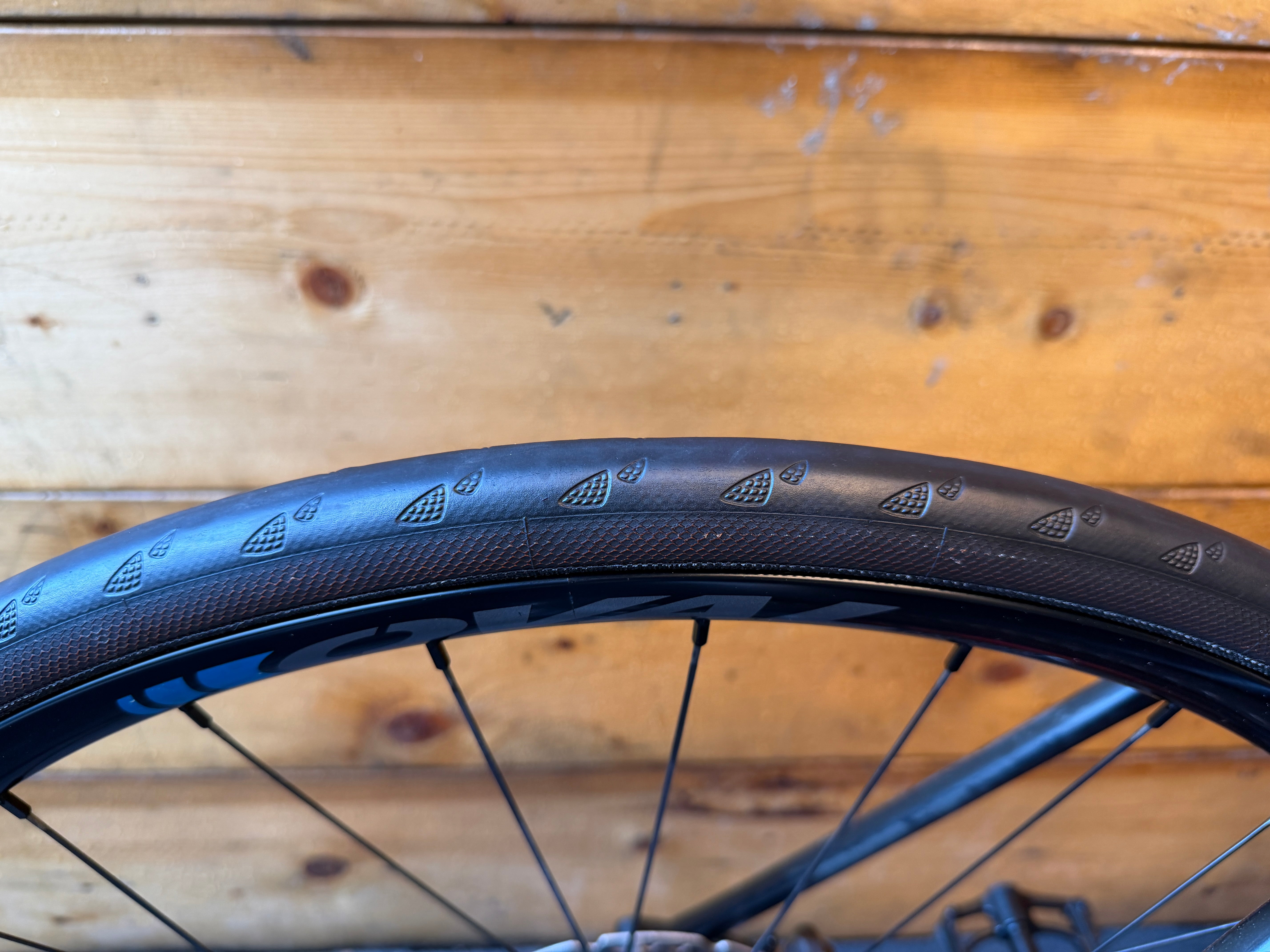 RENT Fuji Granfondo Elite Road Bike