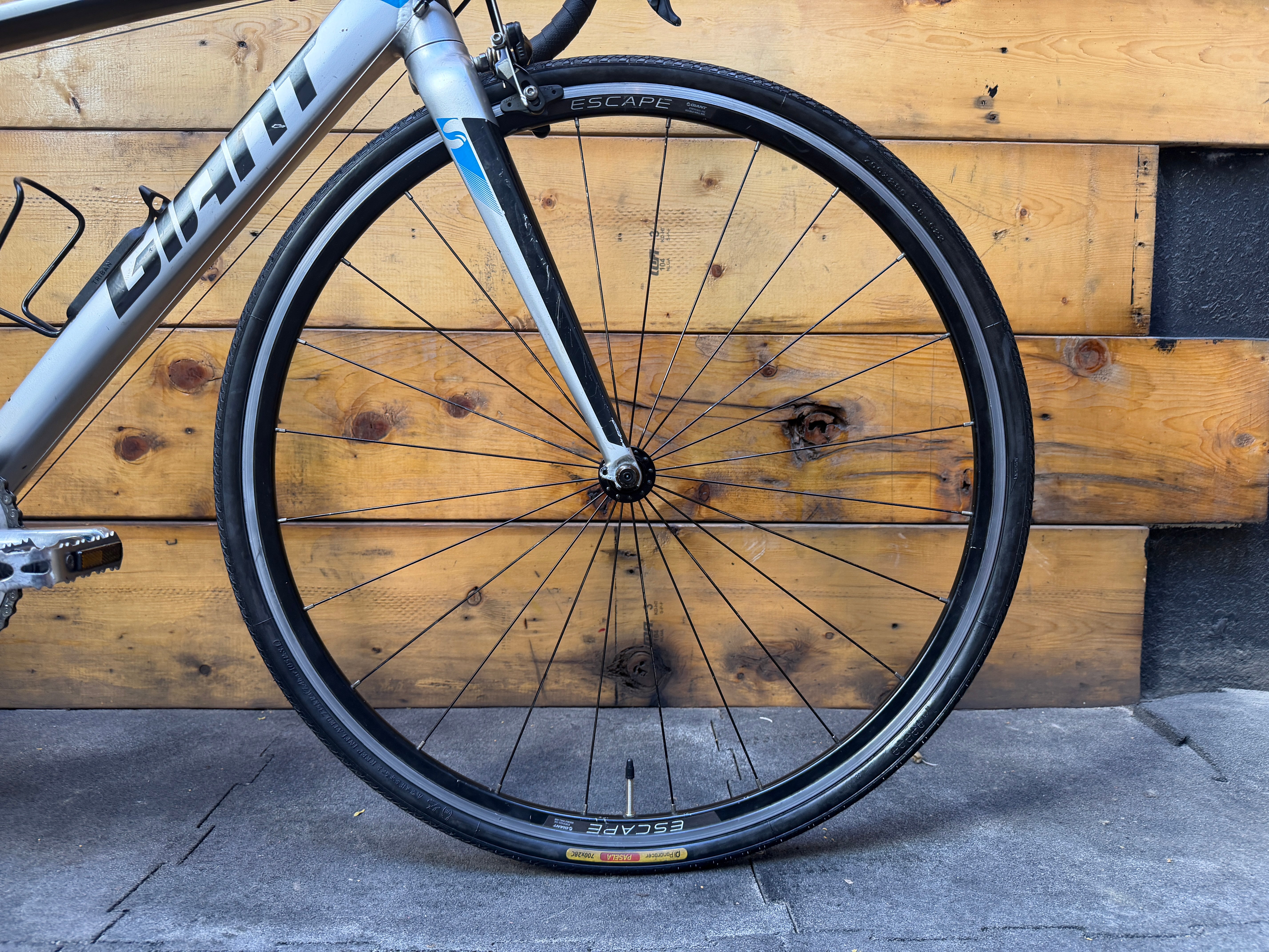 Giant Defy Aluxx Road Bike