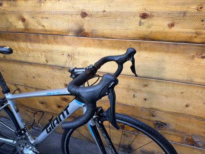 Giant Defy Aluxx Road Bike