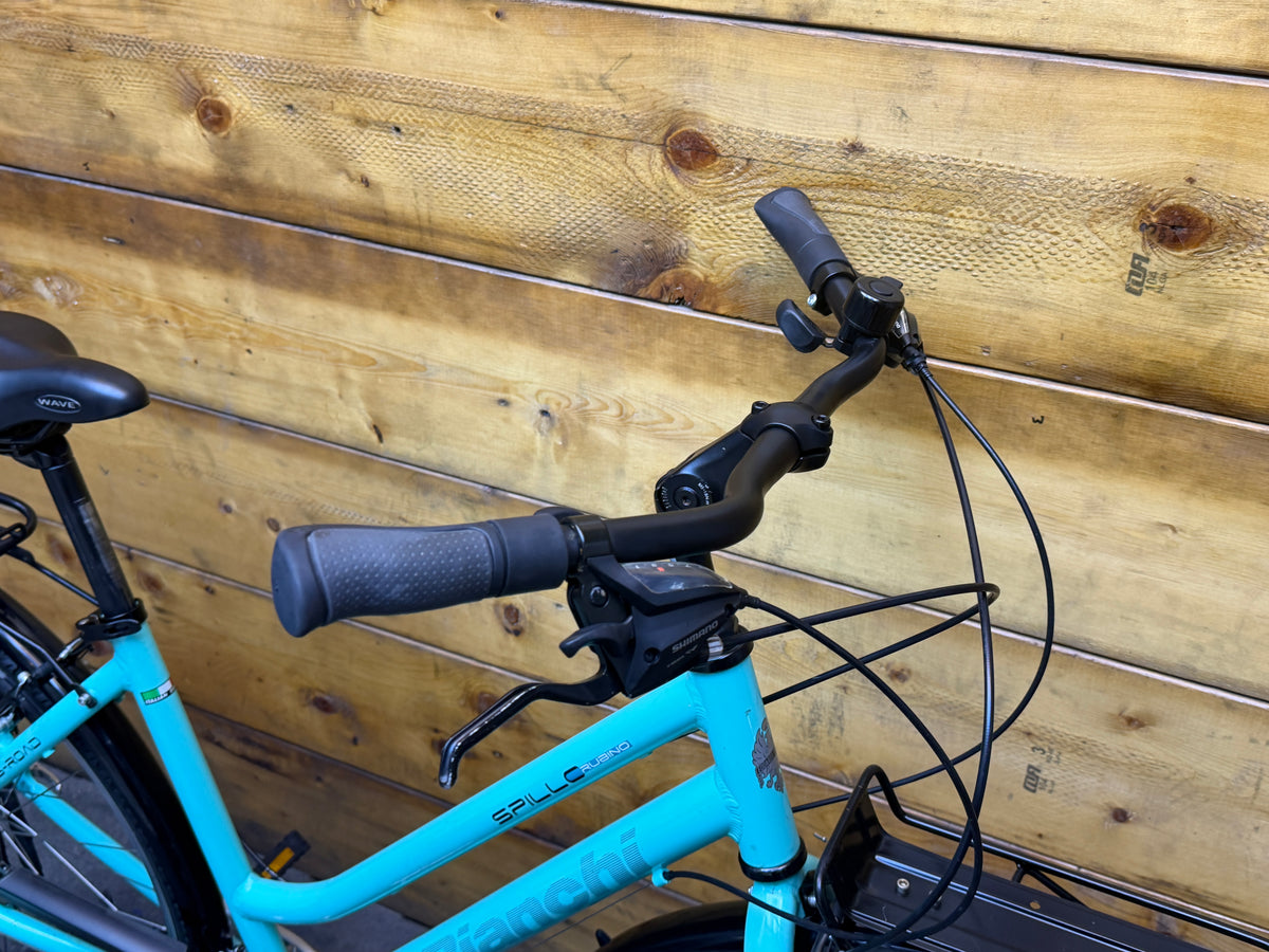 Bianchi Spillo Rubino S-Road City Bike