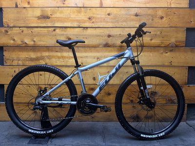 Fuji Adventure Mountain Bike