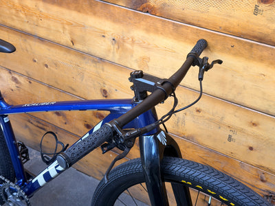 Trek Xcaliber 8 Mountain Bike