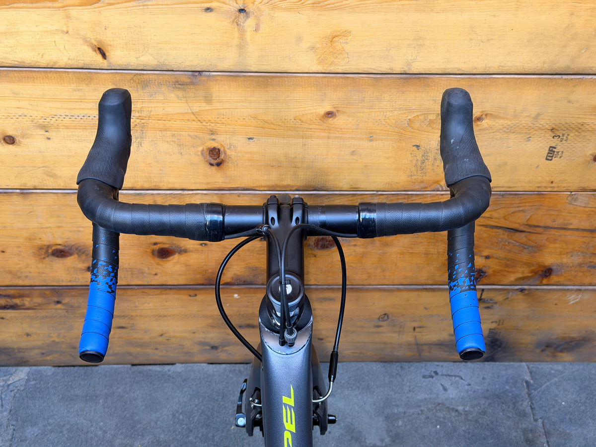 Giant Propel Advanced 2 Road Bike