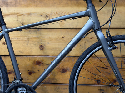 Giant Escape Hybrid Bike