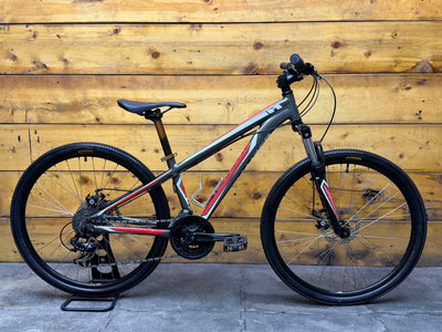 Specialized Hardrock Mountain Bike