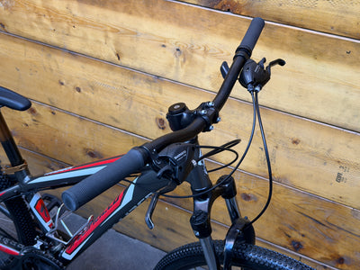 Specialized Hardrock Mountain Bike