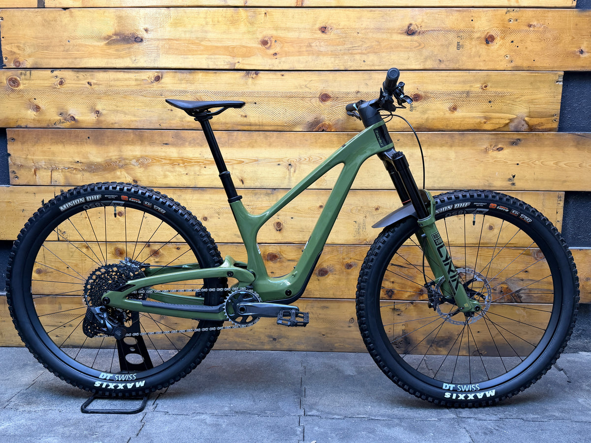 BOLD Linkin LT GX Eagle AXS Mountain Bike