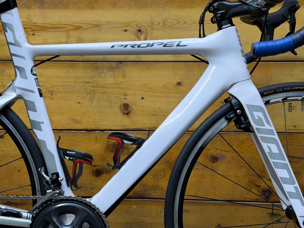 Giant Propel Advanced SL 2 Road Bike