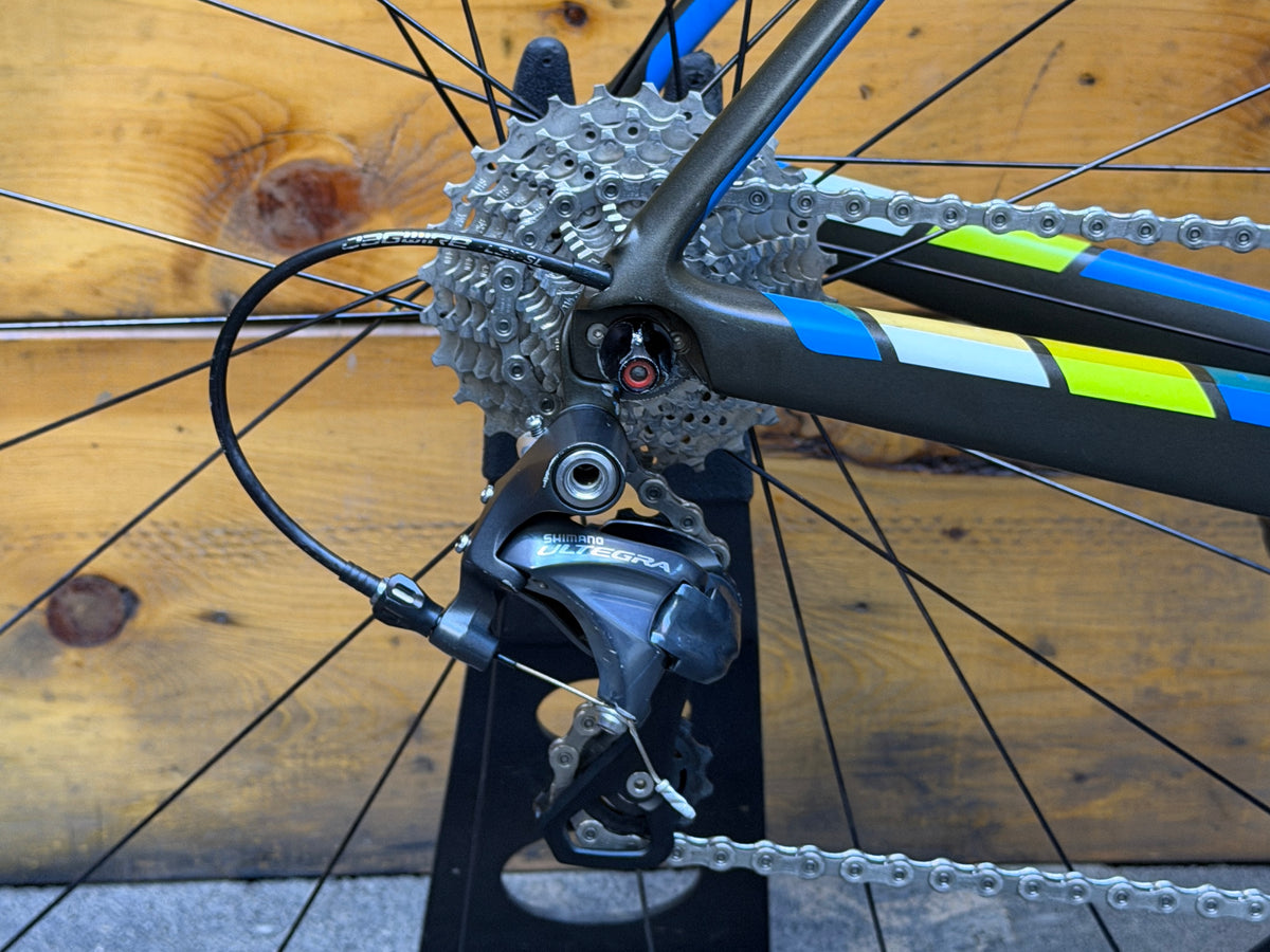 Trek Domane 5.2 Road Bike