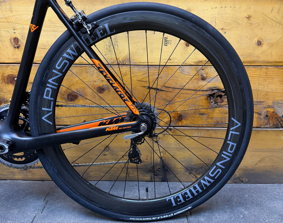 RENT KTM Revelator Master Road Bike