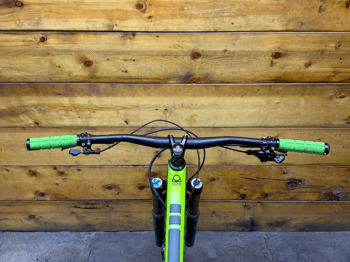 RENT Mondraker Dune RR Mountain Bike