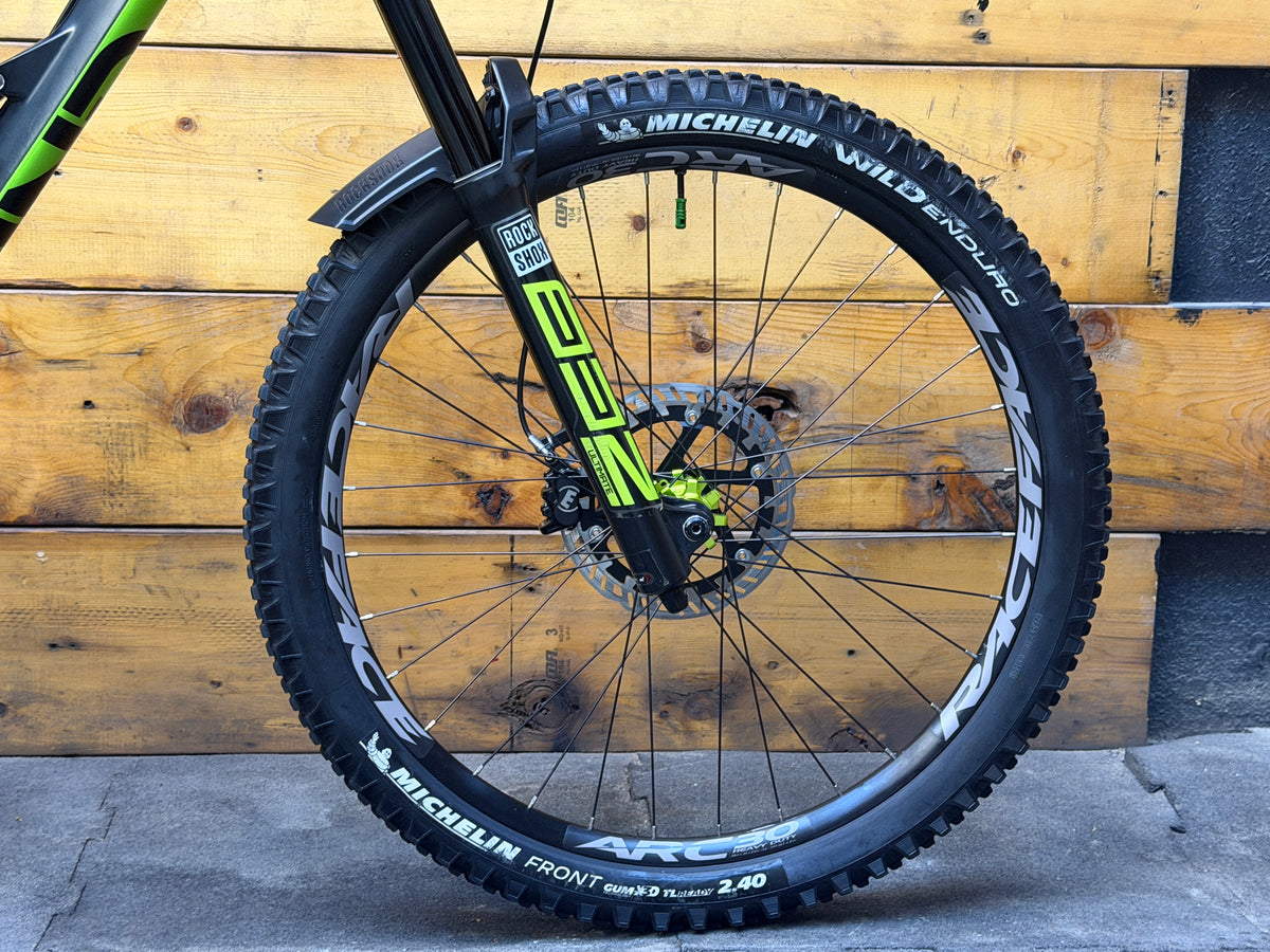 YT Industries Capra Comp Mountain Bike