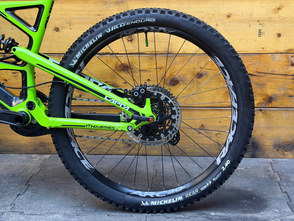 RENT YT Industries Capra Comp Mountain Bike