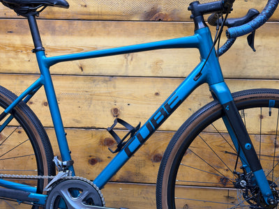 RENT CUBE Nuroad Gravel Bike