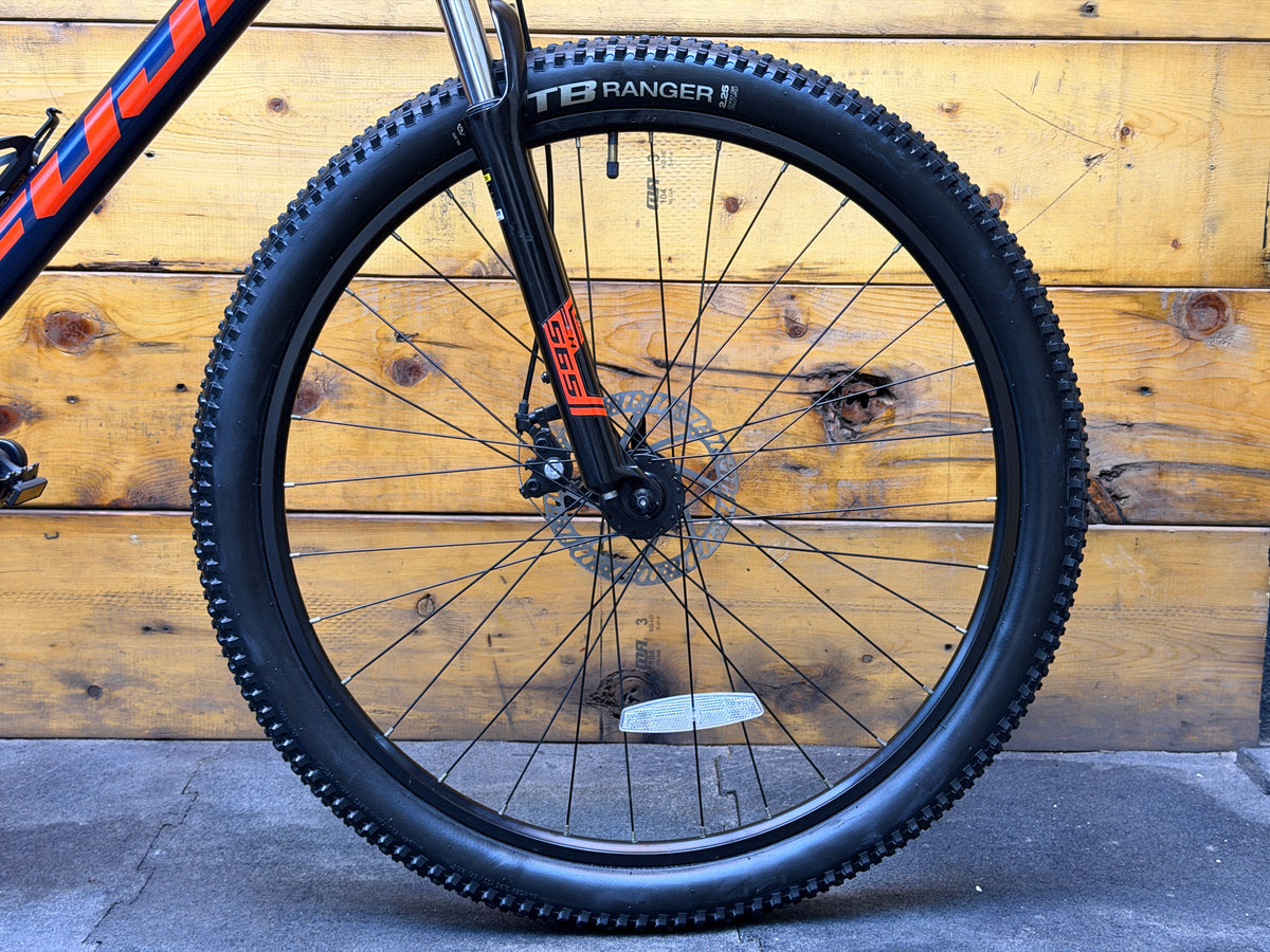 Fuji Adventure Mountain Bike