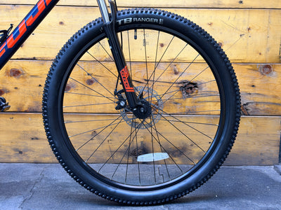 Fuji Adventure Mountain Bike