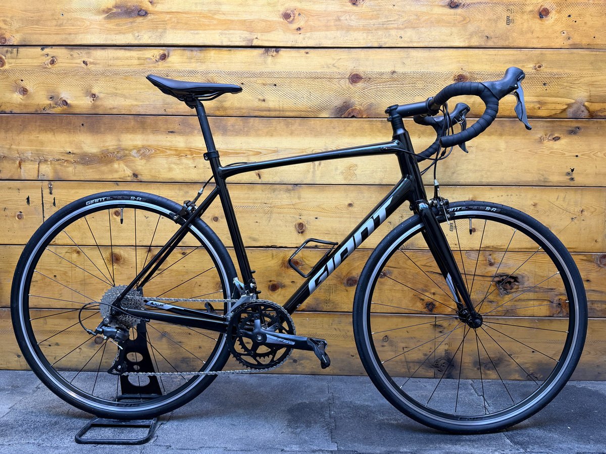 Giant Contend Road Bike