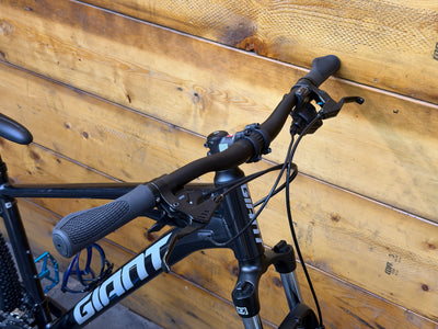 Giant Talon 4 Mountain Bike