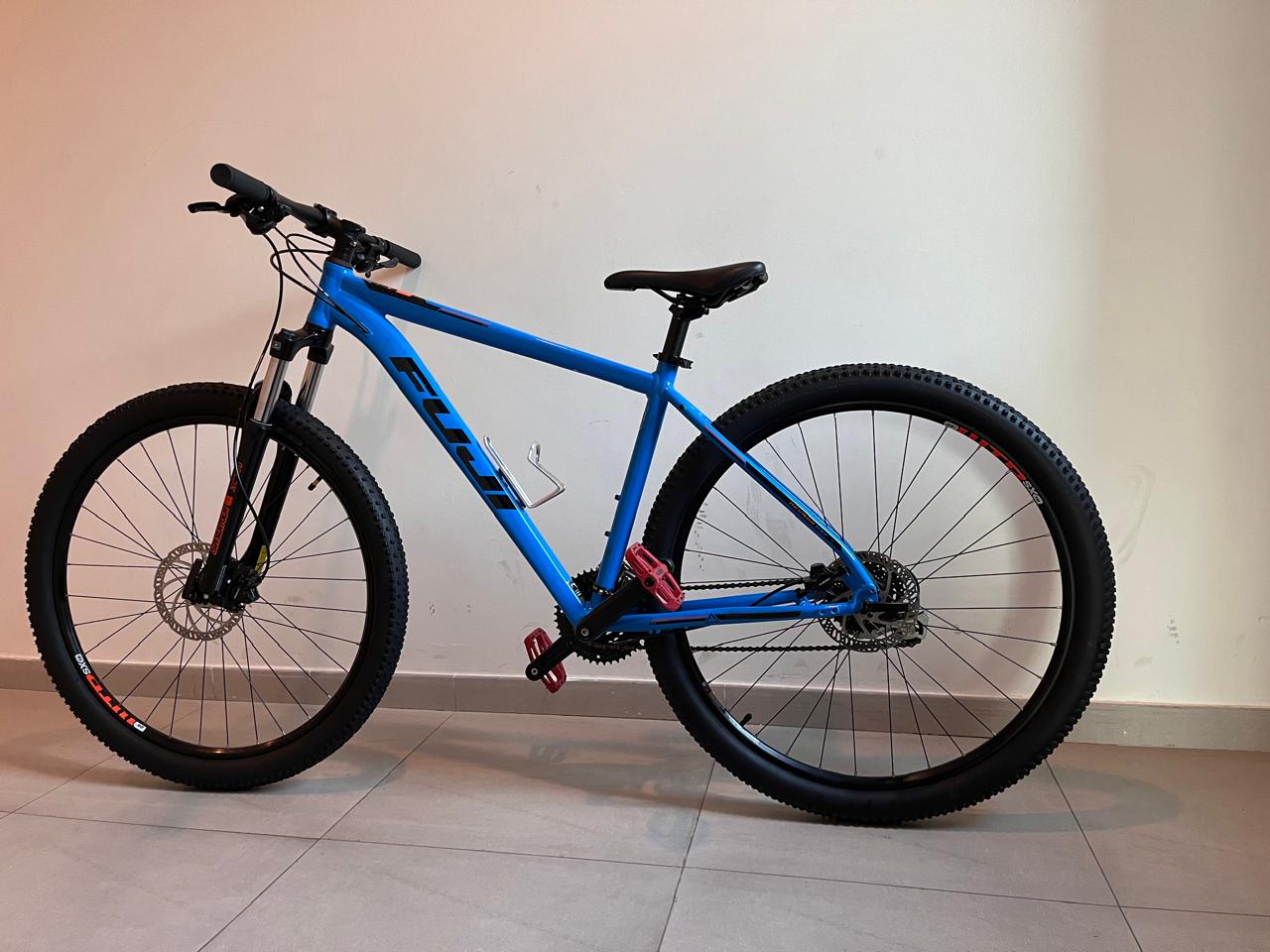 Fuji Nevada 1.7 Mountain Bike