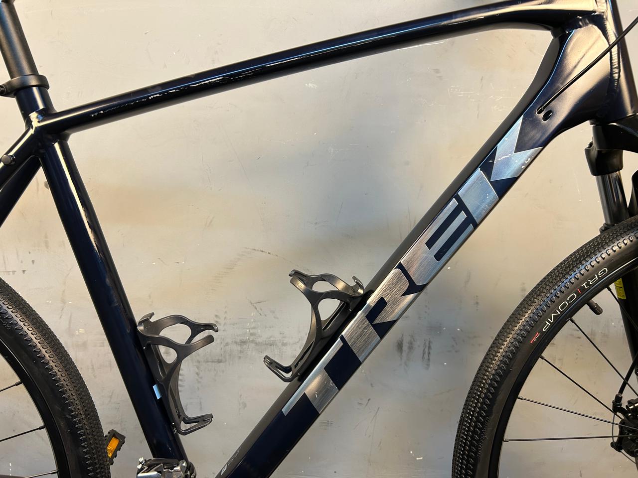 Trek Dual Sport 1 Hybrid Bike