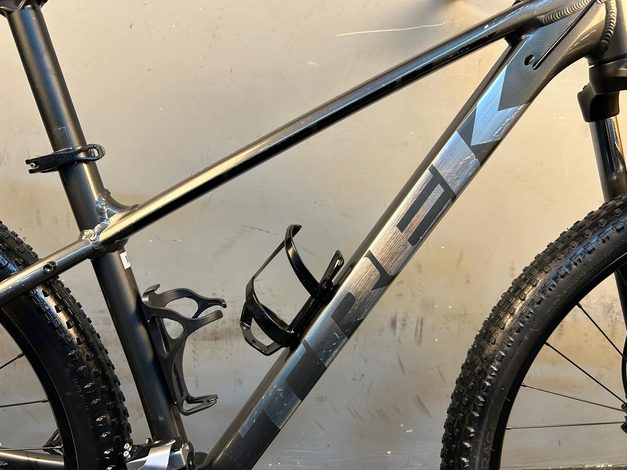 Trek Marlin 5 Gen 2 Mountain Bike