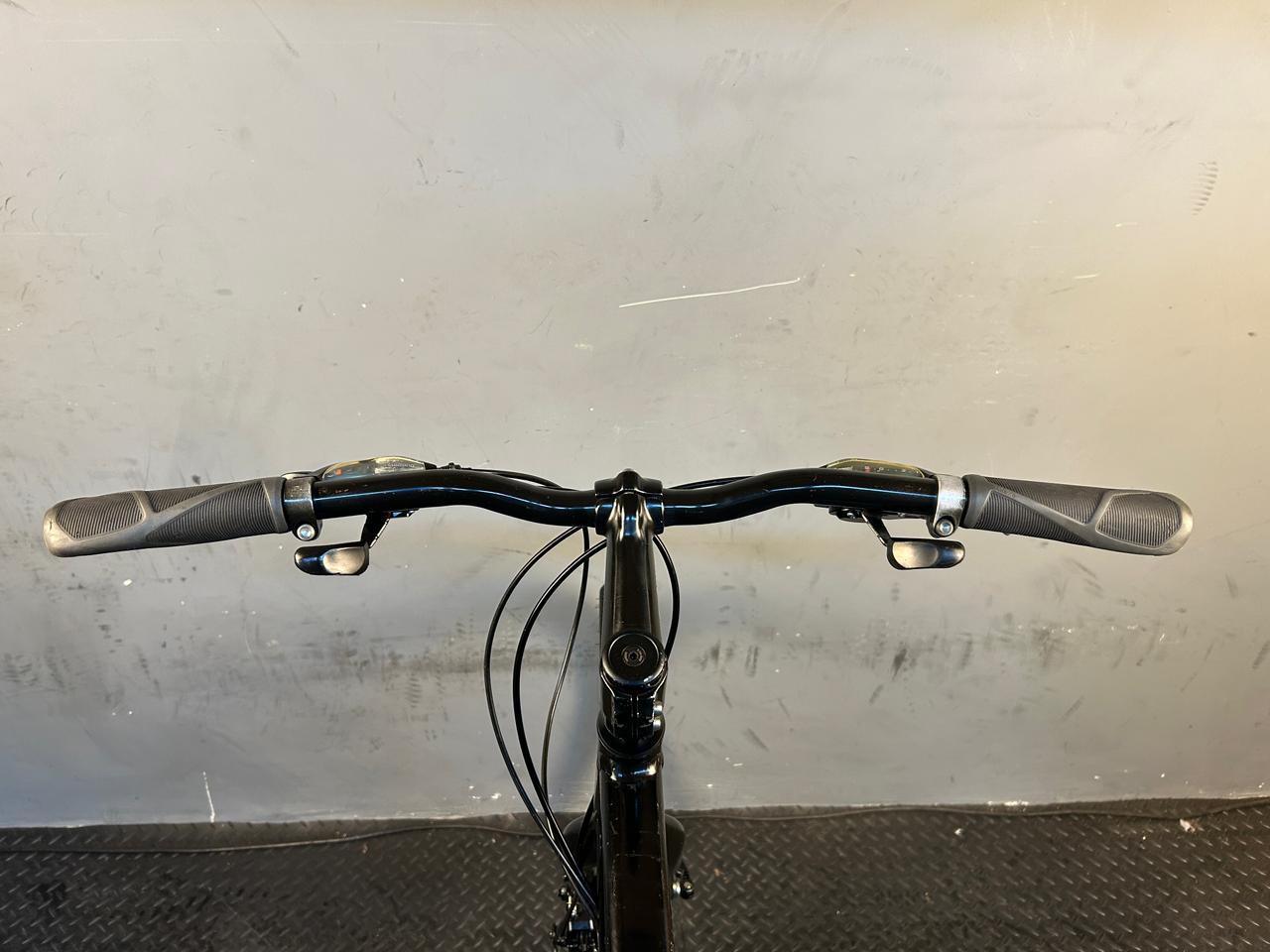 RENT Trek FX1 Hybrid Bike