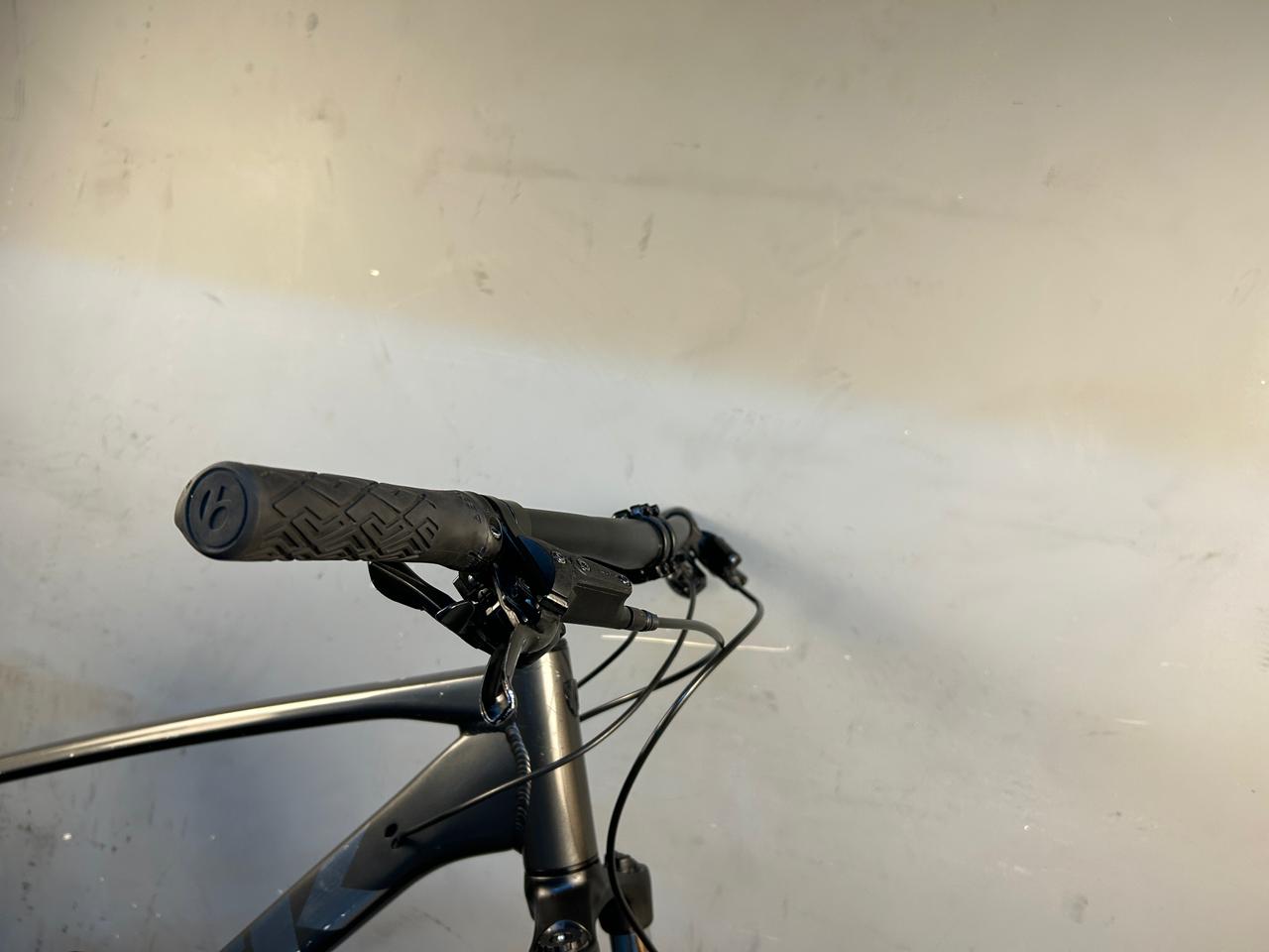 RENT Trek Marlin 5 Gen 2 Mountain Bike