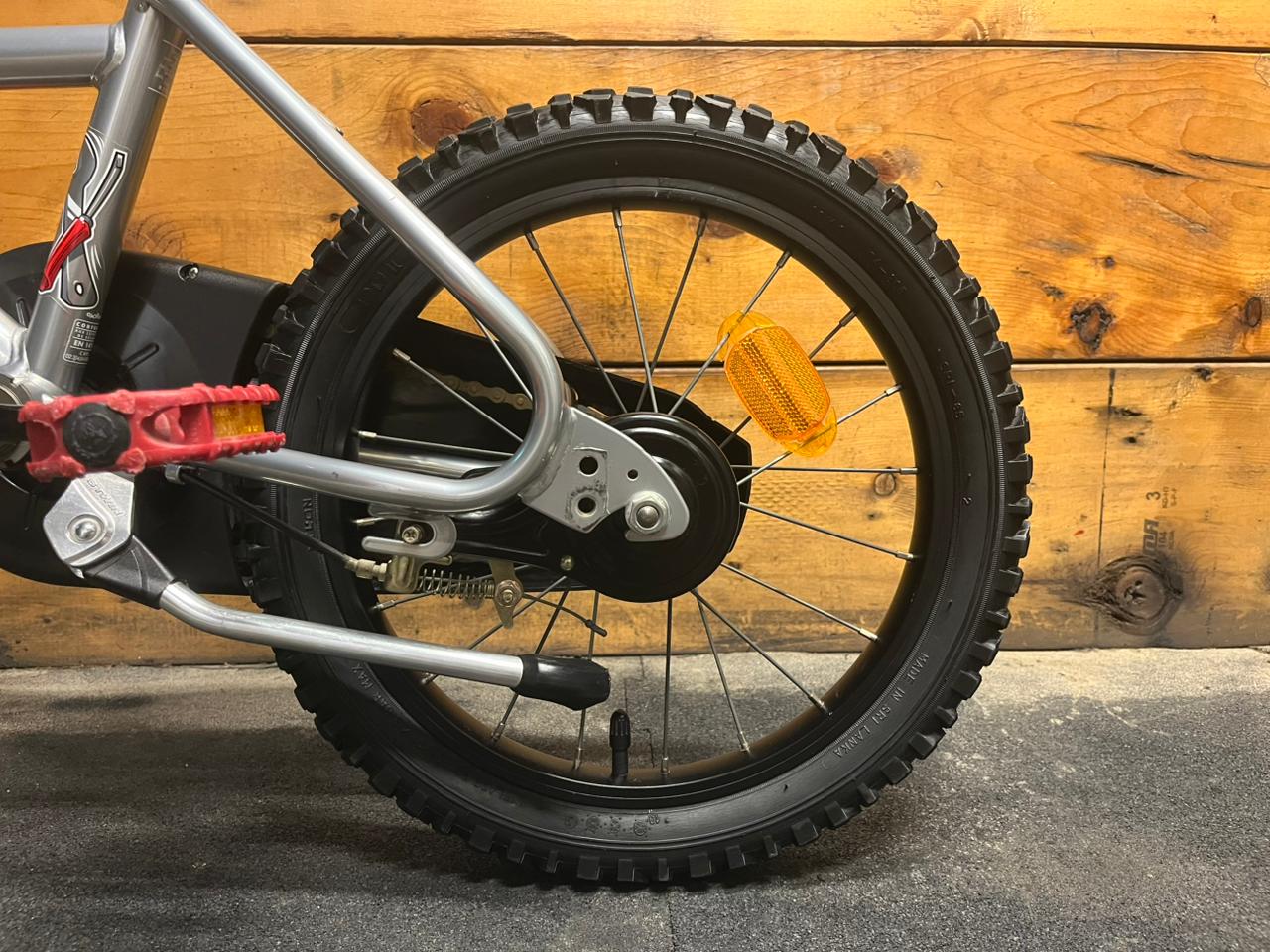 B'twin Monster Truck Kids Bike
