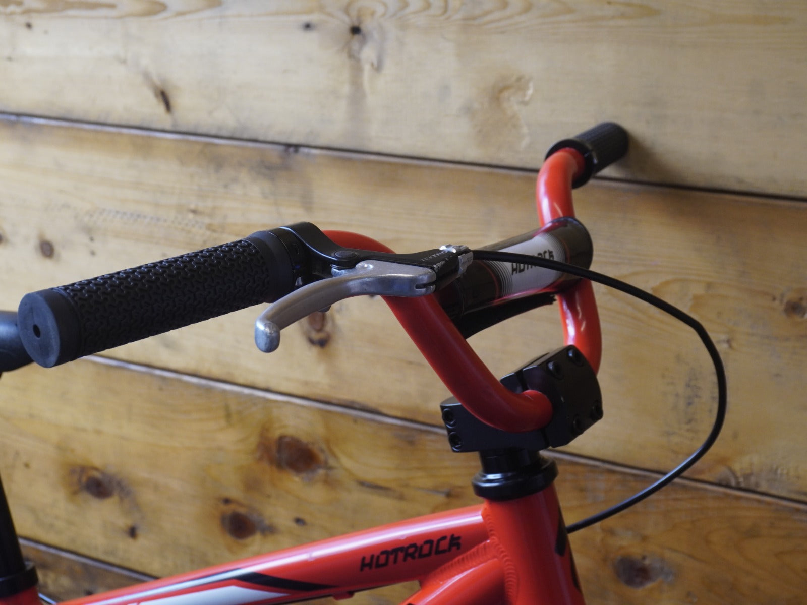 Specialized Hotrock Kids Bike