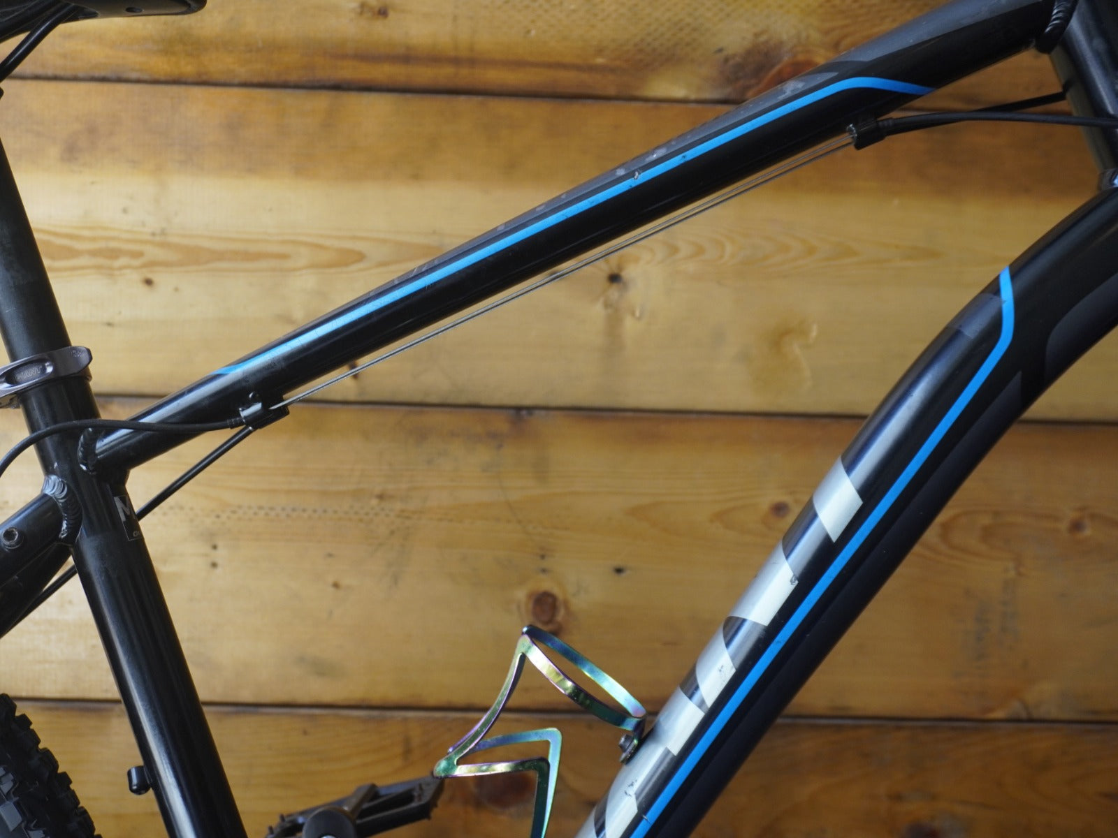 RENT Giant Sedona Mountain Bike
