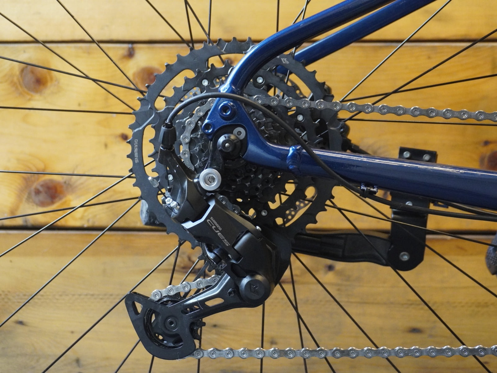 Trek FX2 Hybrid Bike