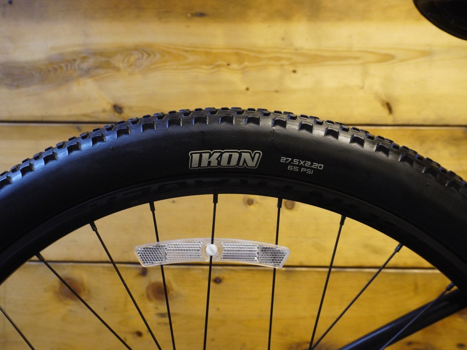 RENT Trek Marlin 6 Gen 2 Mountain Bike