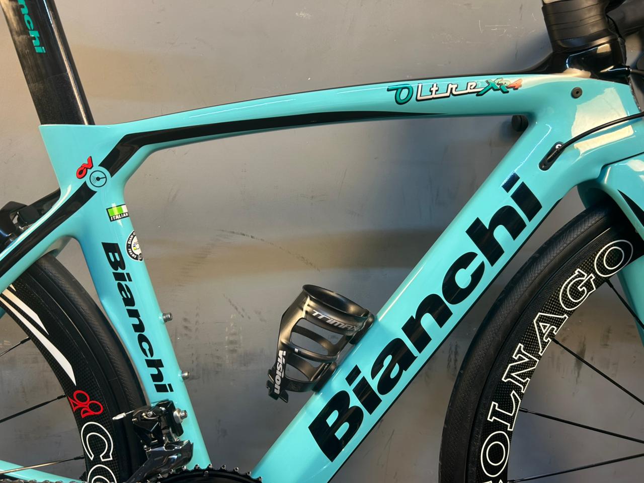 Bianchi Oltre X4 Road Bike