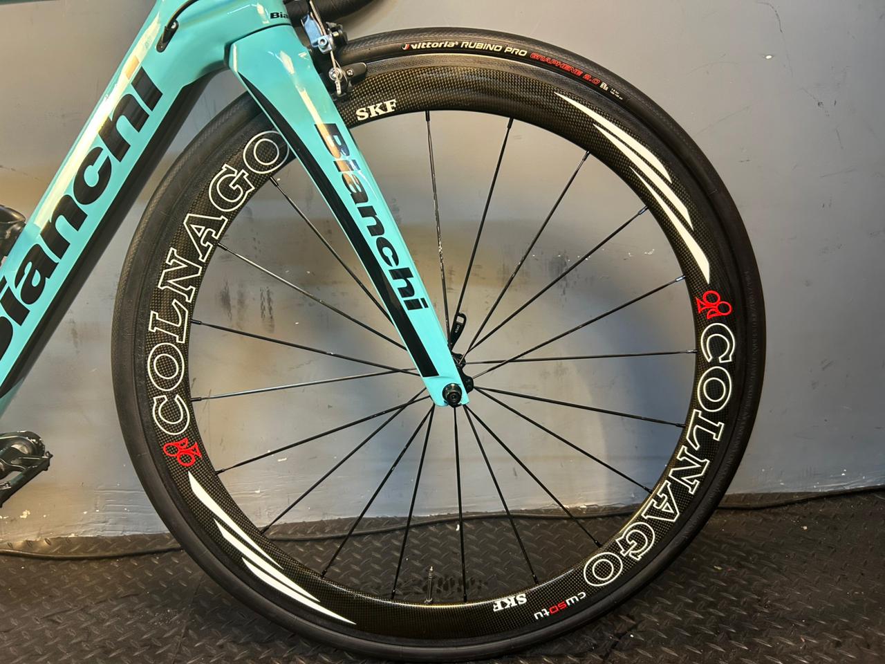 Bianchi Oltre X4 Road Bike